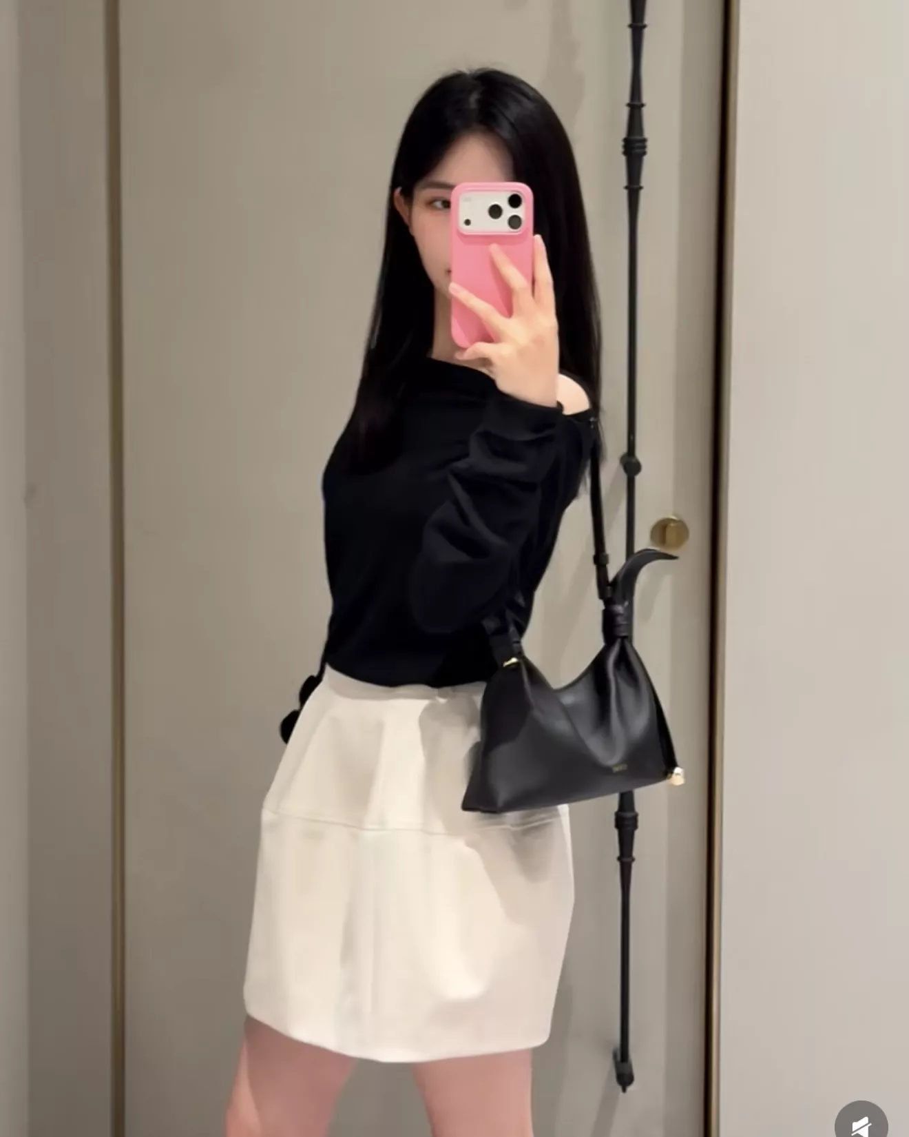 로에베 하이웨이스트 플라워 버블 미니 스커트 상세 이미지 39