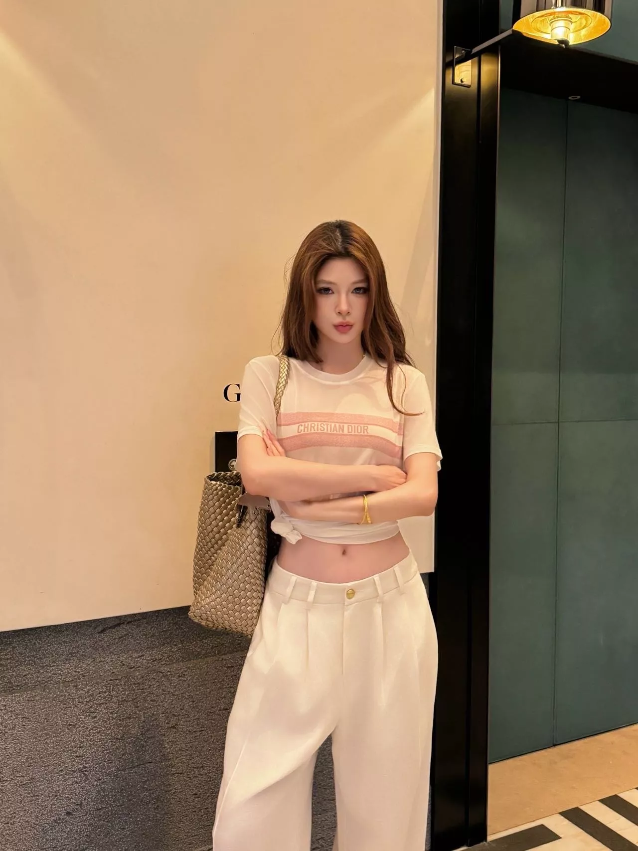 디올 린넨 하이웨이스트 와이드 팬츠 상세 이미지 24
