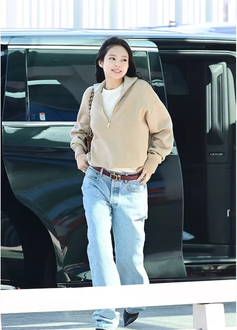 셀린느 하이웨이스트 워싱 데님 롱 팬츠 상세 이미지 12