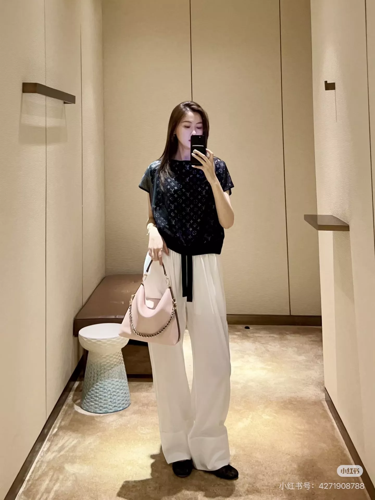 루이비통 모노그램 메쉬 크롭 팬츠 상세 이미지 18