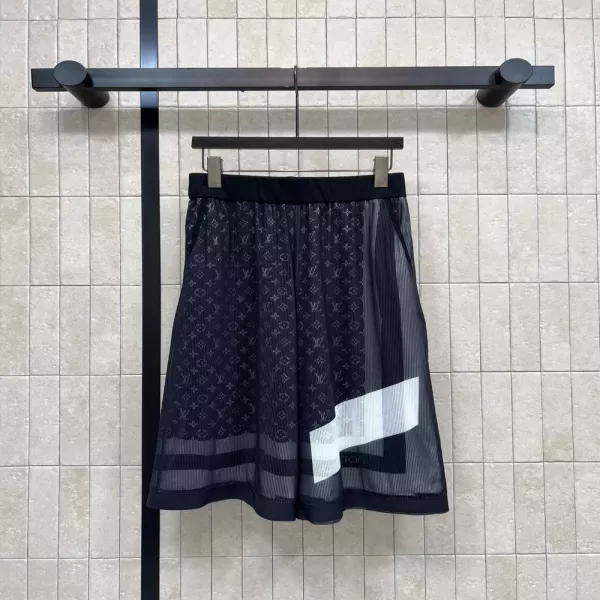 루이비통 모노그램 메쉬 크롭 팬츠