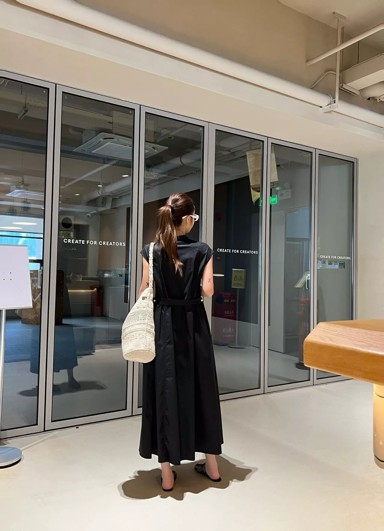 디올 스탠드 칼라 셔츠형 원피스 상세 이미지 19