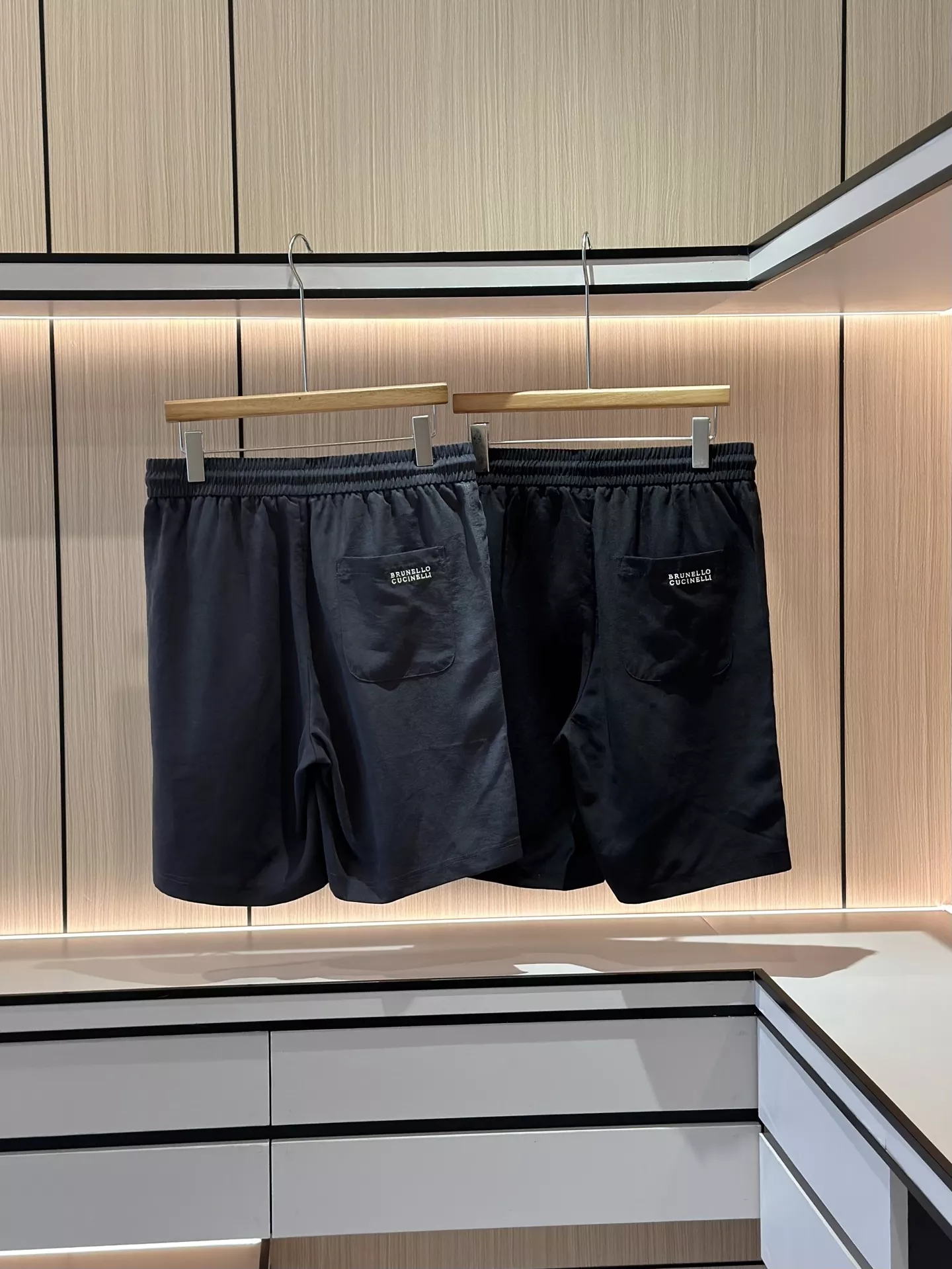 브루넬로쿠치넬리 자수 드로스트링 코튼 린넨 쇼츠 상세 이미지 6