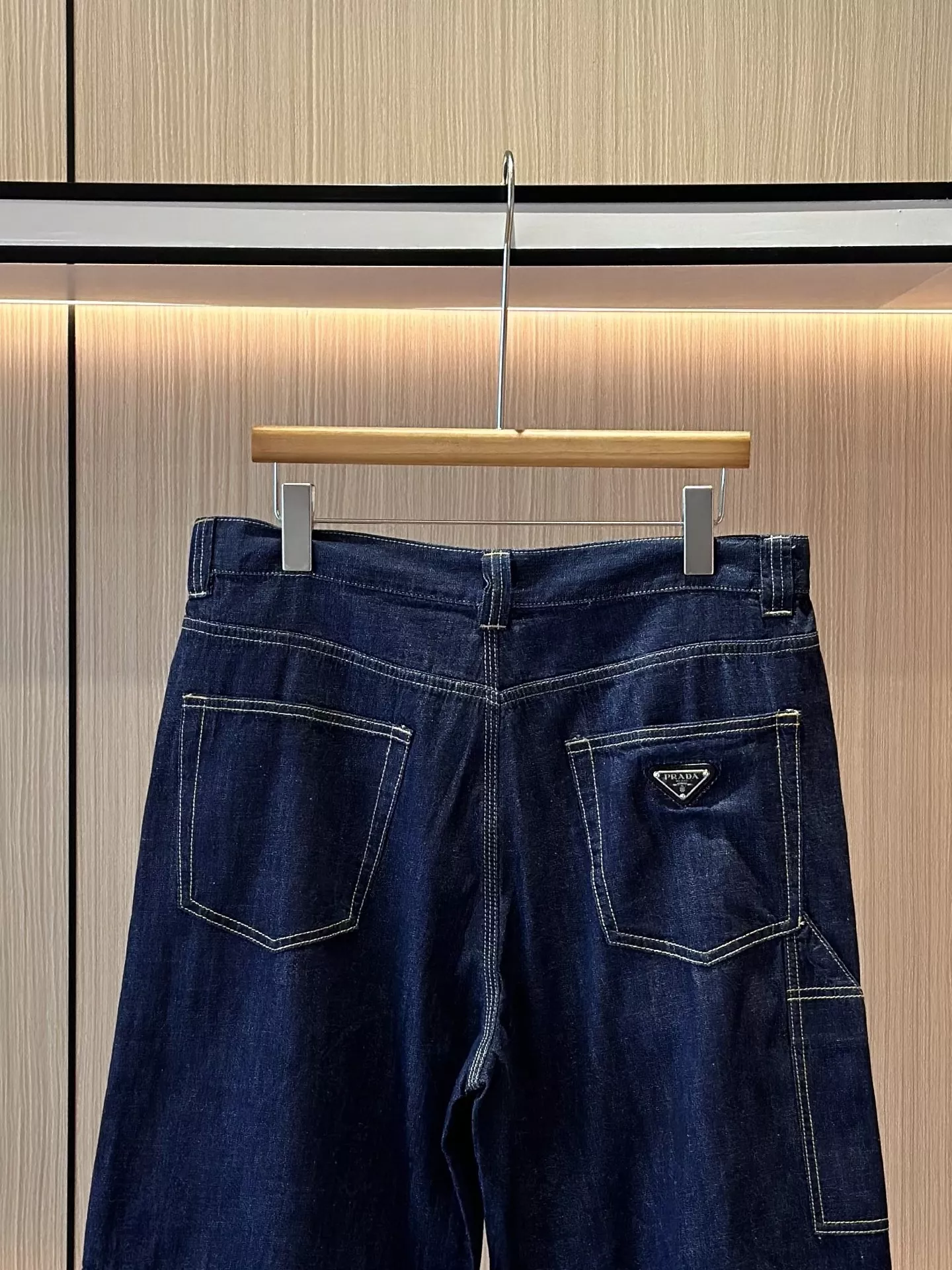 프라다 딥블루 데님 쇼트 팬츠 상세 이미지 8