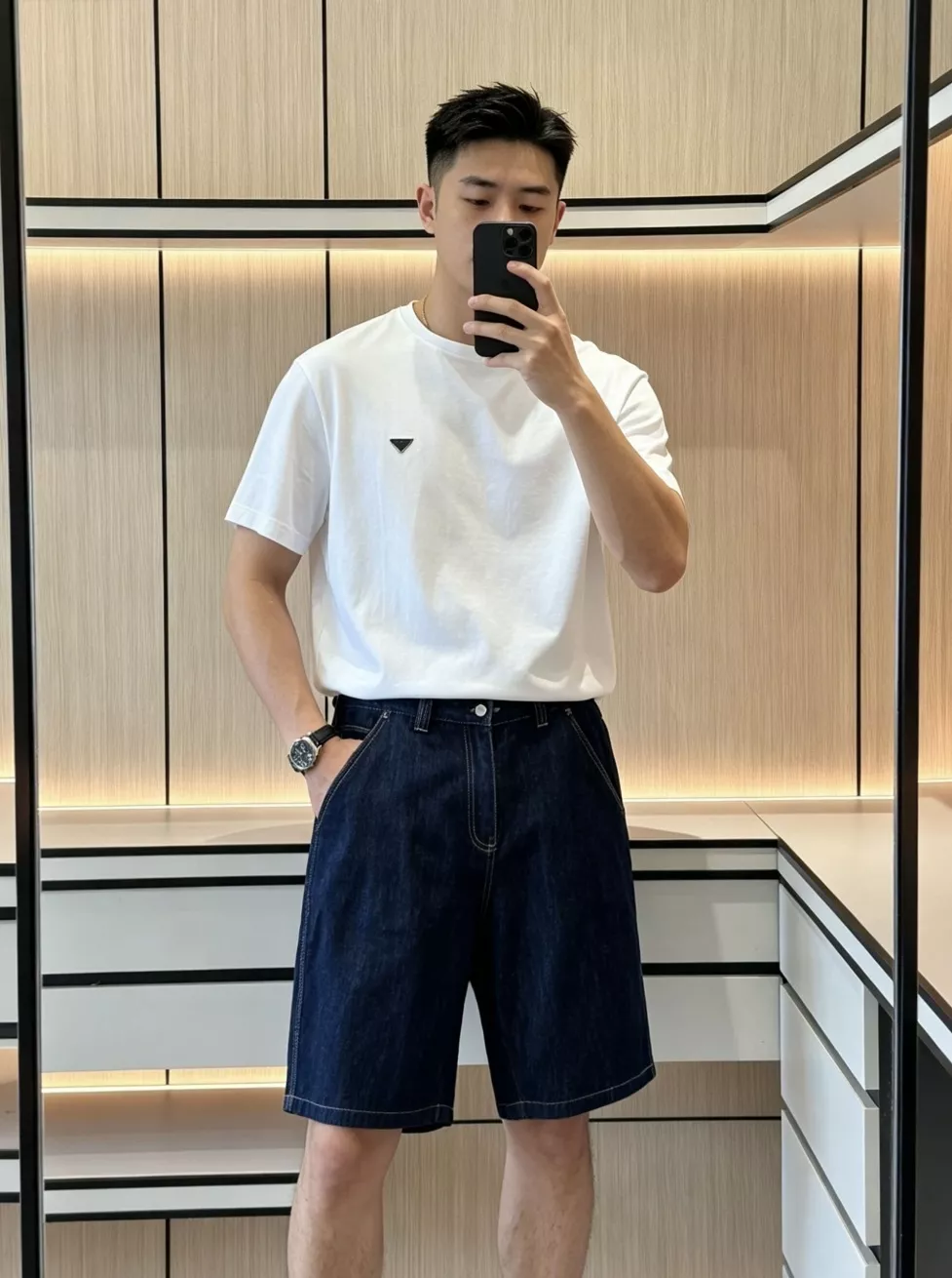 프라다 딥블루 데님 쇼트 팬츠 상세 이미지 82