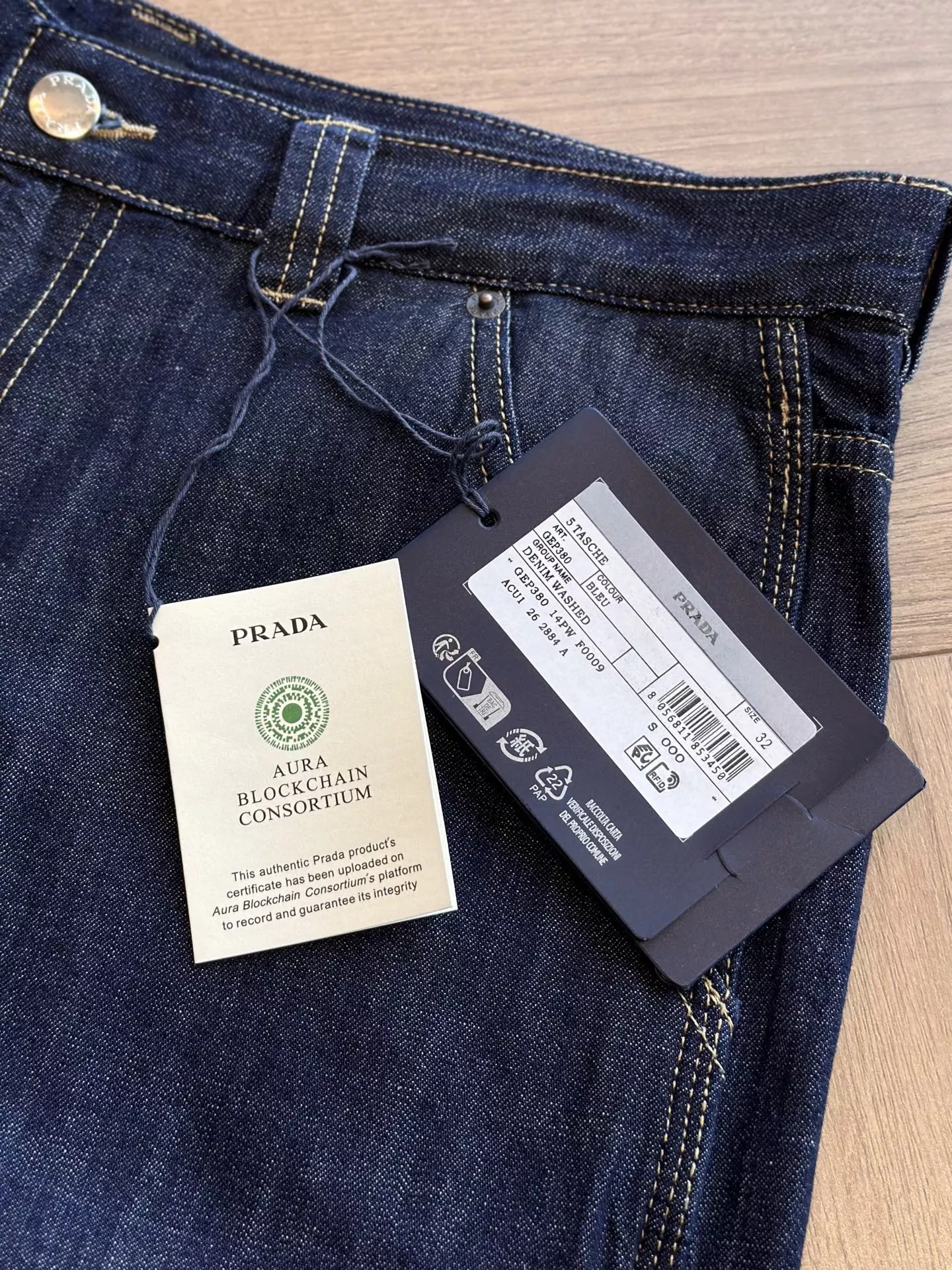 프라다 딥블루 데님 쇼트 팬츠 상세 이미지 69