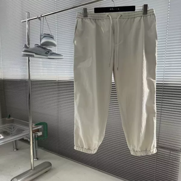몽클레어 스트라이프 포인트 조거 팬츠