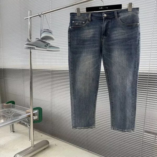 루이비통 남성 슬림핏 스키니 데님 팬츠