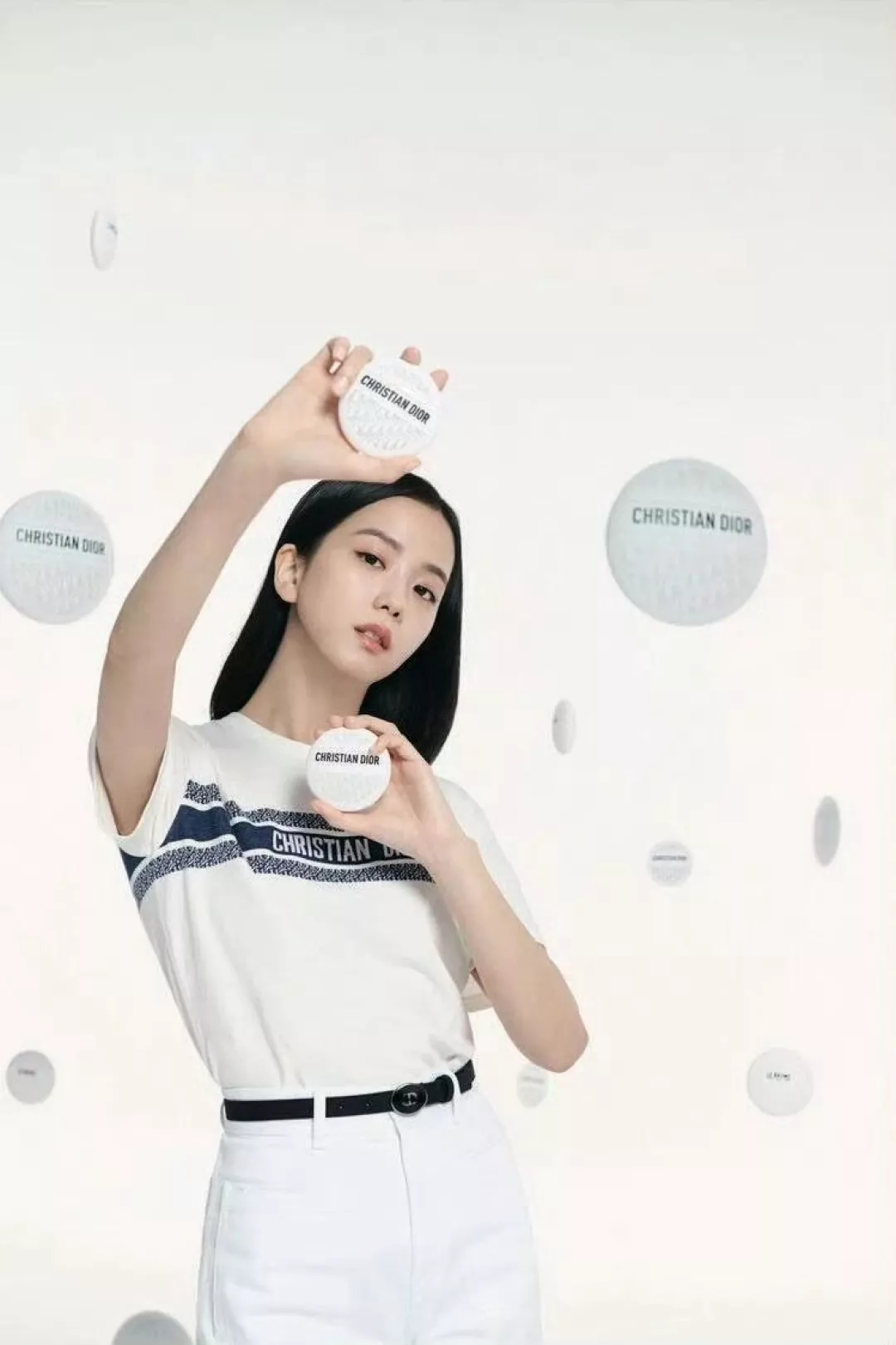 디올 스트라이프 로고 프린트 반소매 티셔츠 상세 이미지 20