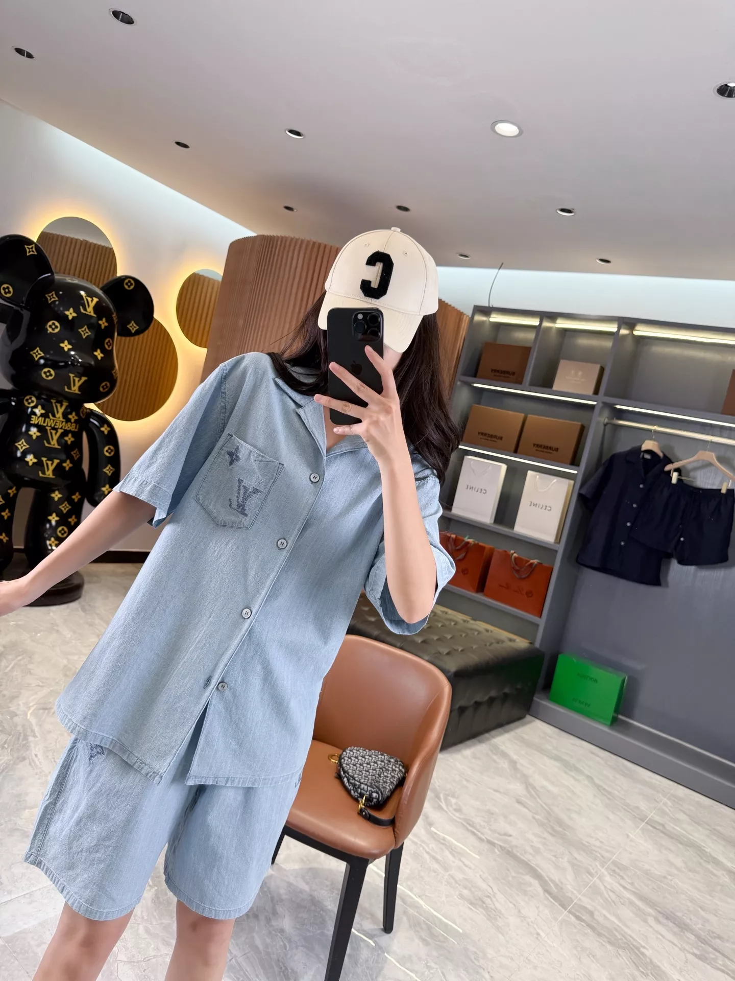 루이비통 데님 반소매 셔츠와 쇼츠 세트 상세 이미지 67
