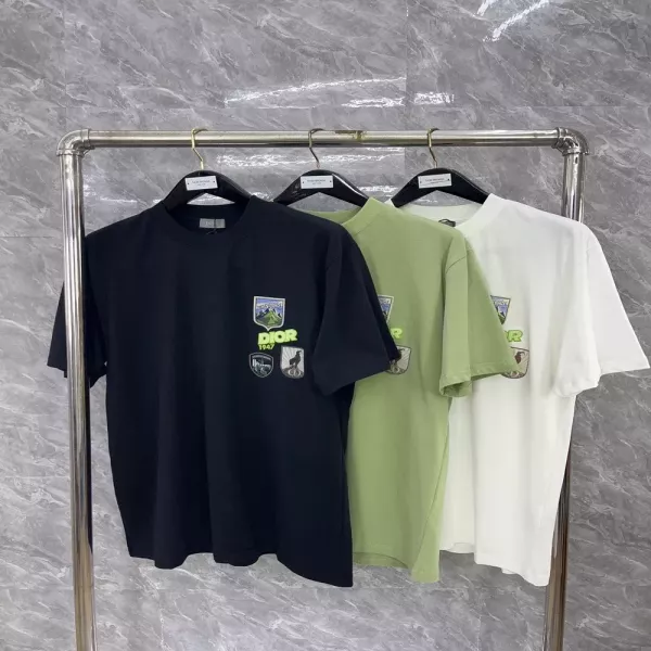 디올 마운틴 로고 라운드넥 반소매 티셔츠