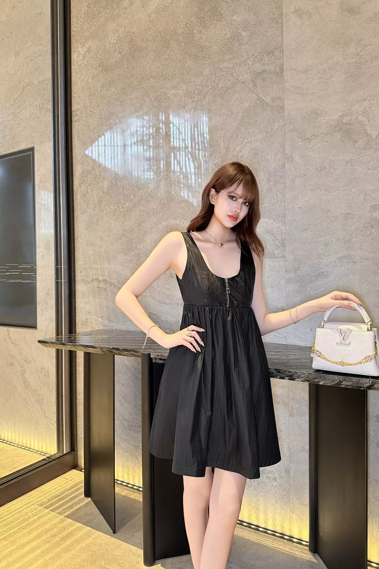 body_3124663ec94a3f1f.webp