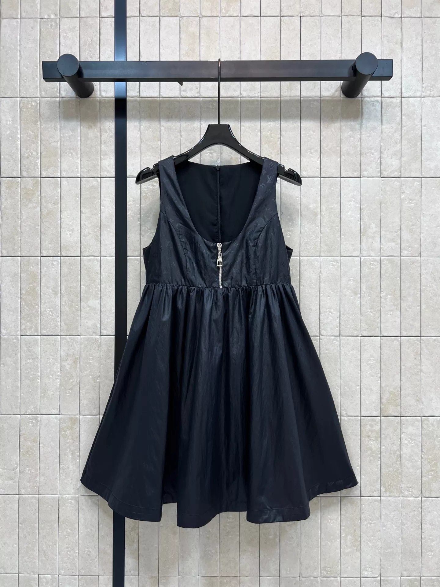 body_b9a500e853654f54.webp