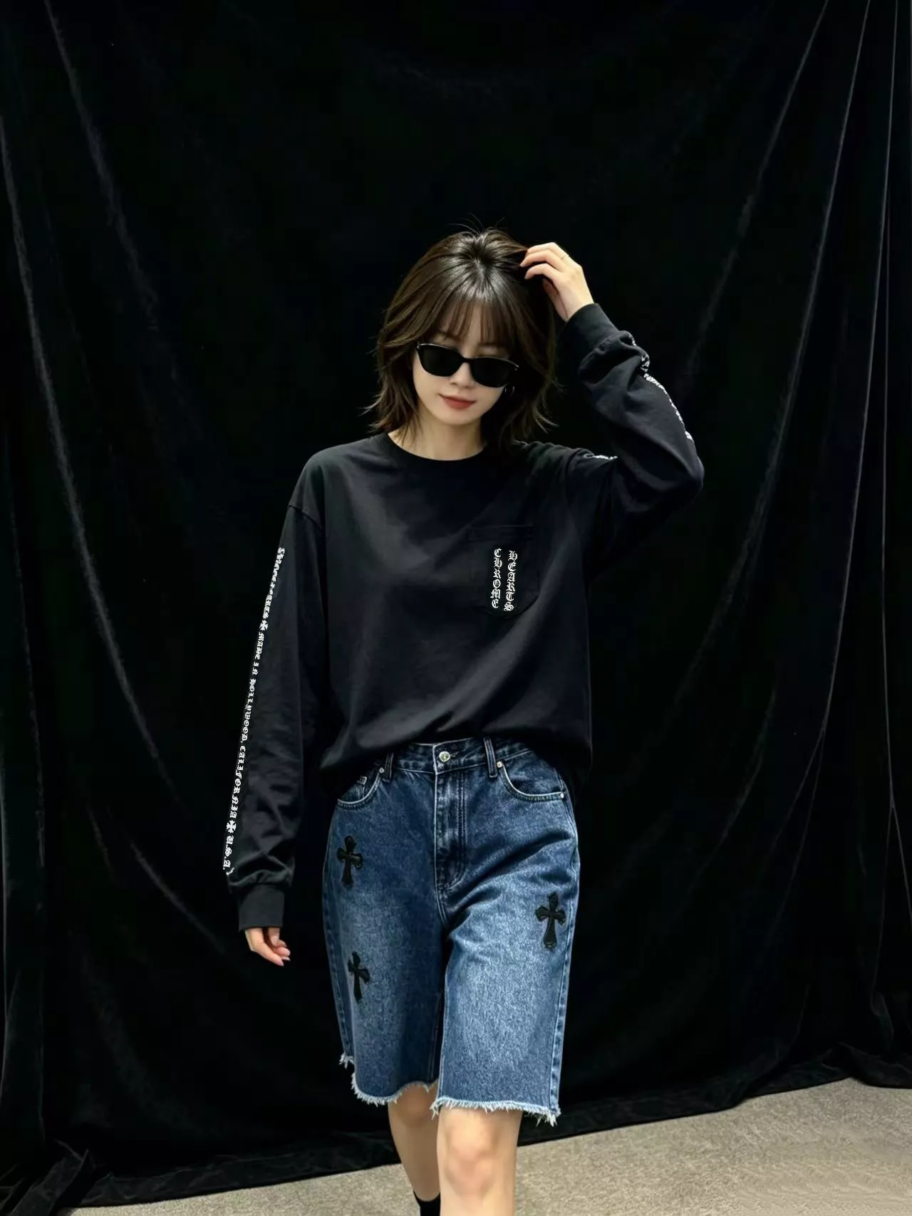 크롬하츠 크로스 그래픽 긴소매 티셔츠 상세 이미지 14