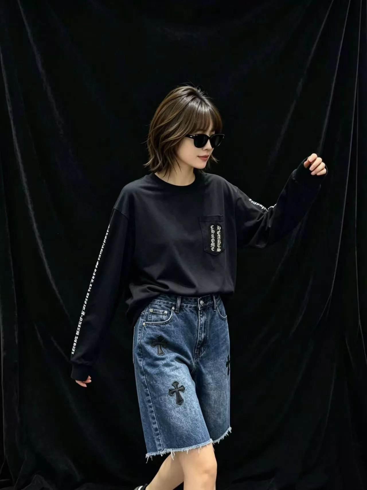 크롬하츠 크로스 그래픽 긴소매 티셔츠 상세 이미지 15