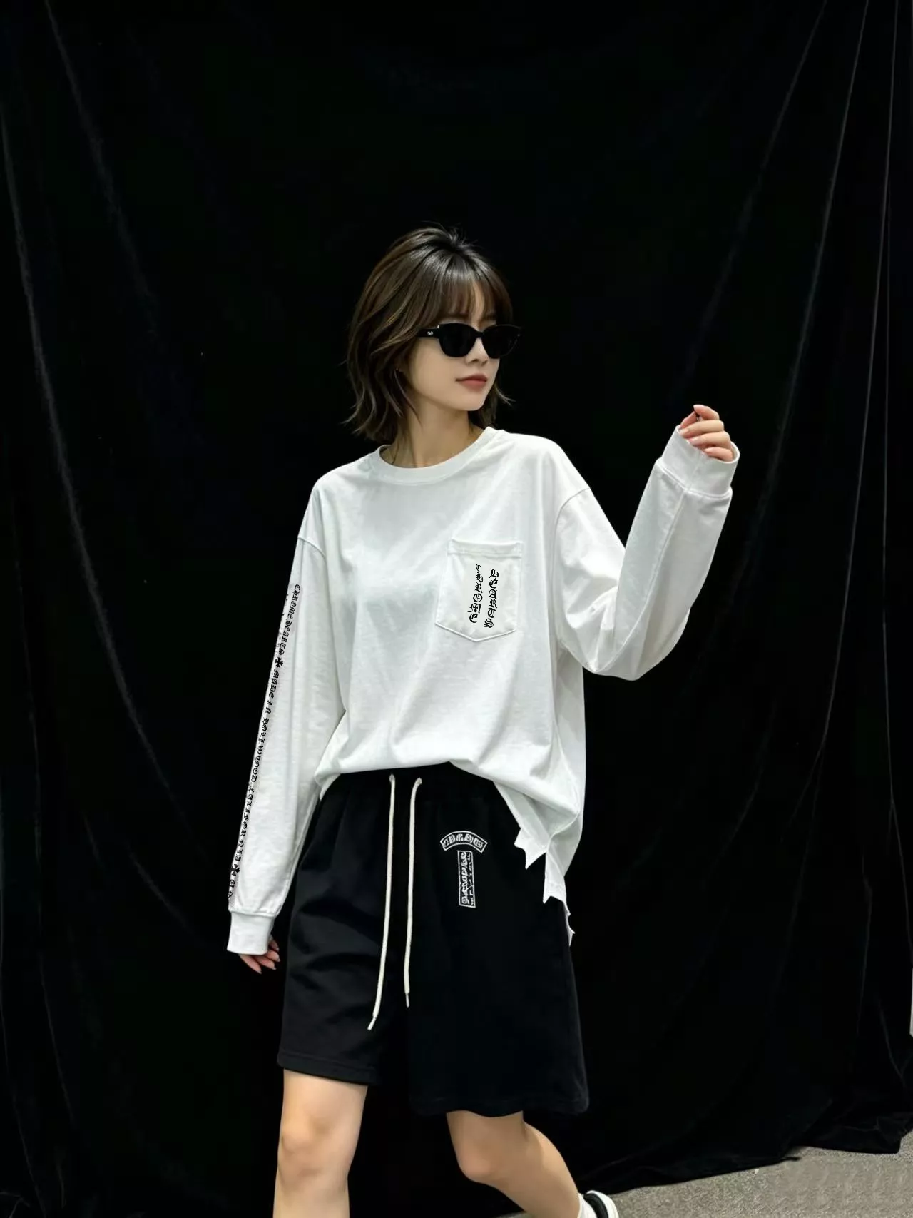 크롬하츠 크로스 그래픽 긴소매 티셔츠 상세 이미지 11