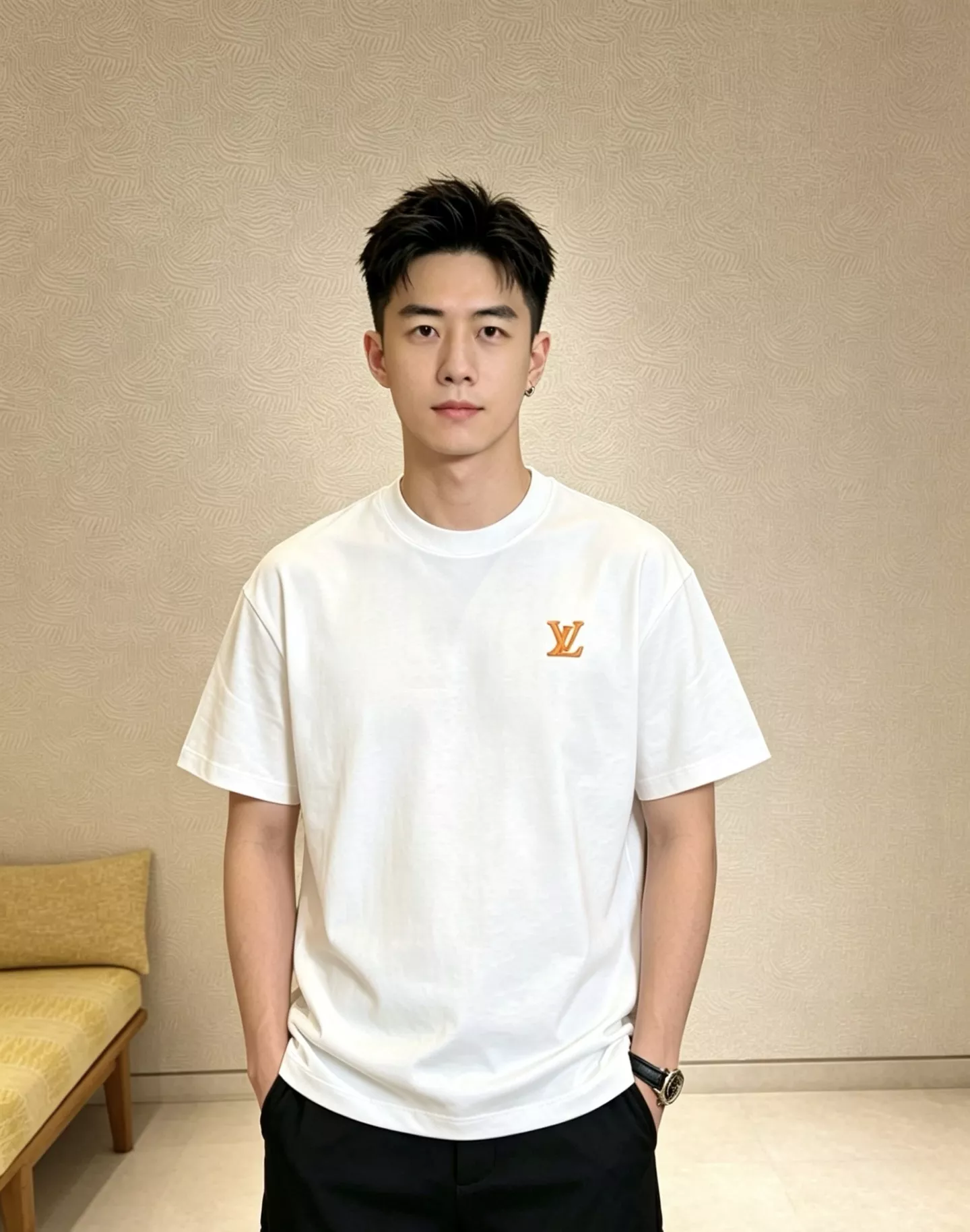 루이비통 입체 LV 포인트 반소매 티셔츠 상세 이미지 34