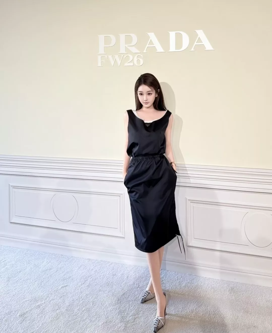 프라다 블랙 나일론 민소매 원피스 상세 이미지 10