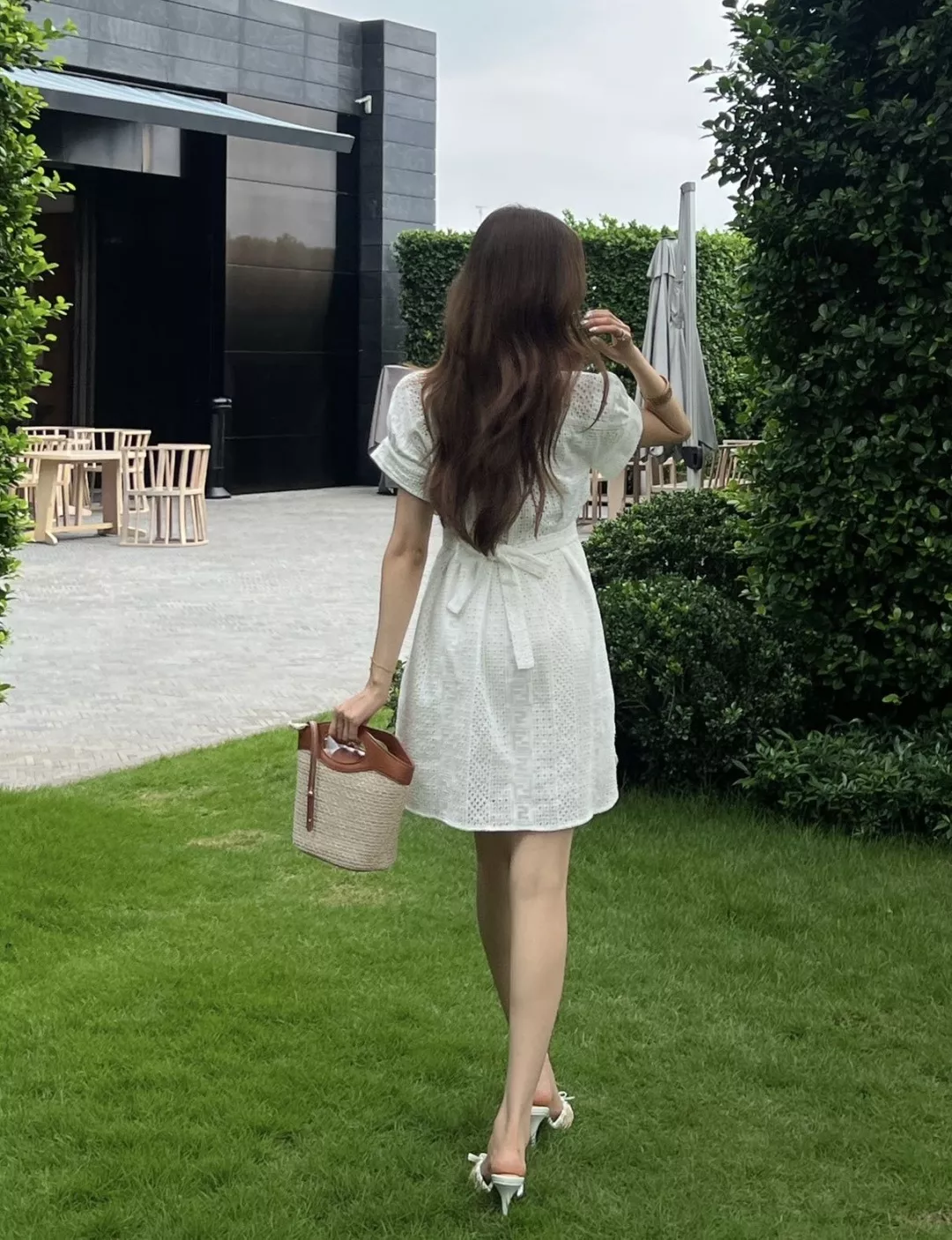 펜디 코튼 자수 펀칭 셔츠형 원피스 상세 이미지 13
