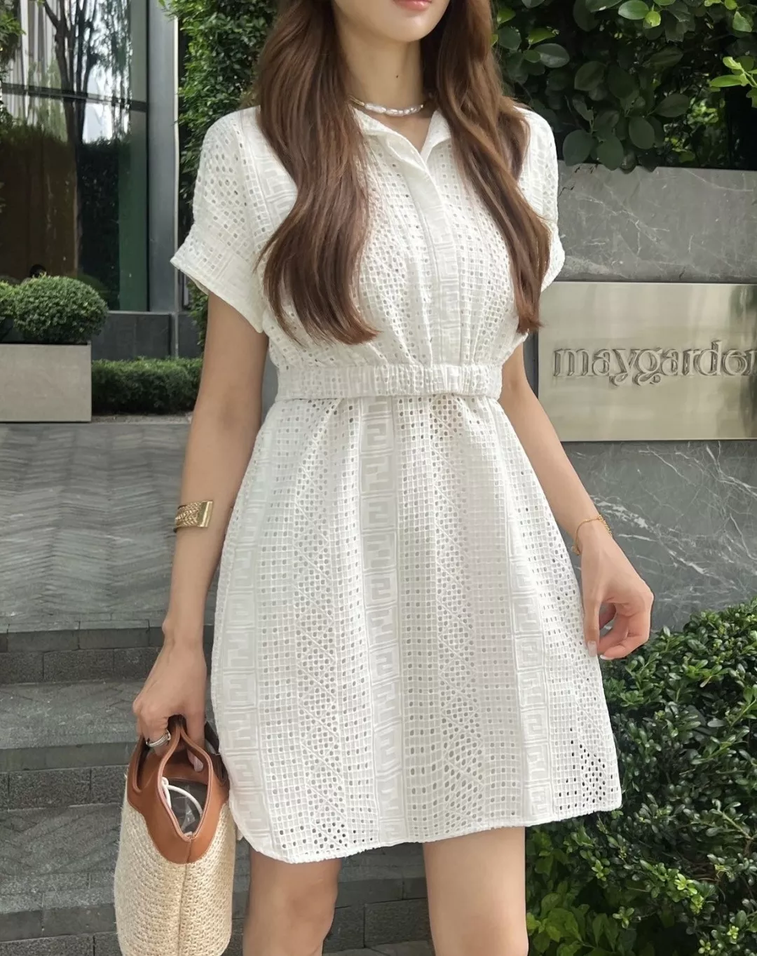 펜디 코튼 자수 펀칭 셔츠형 원피스 상세 이미지 12
