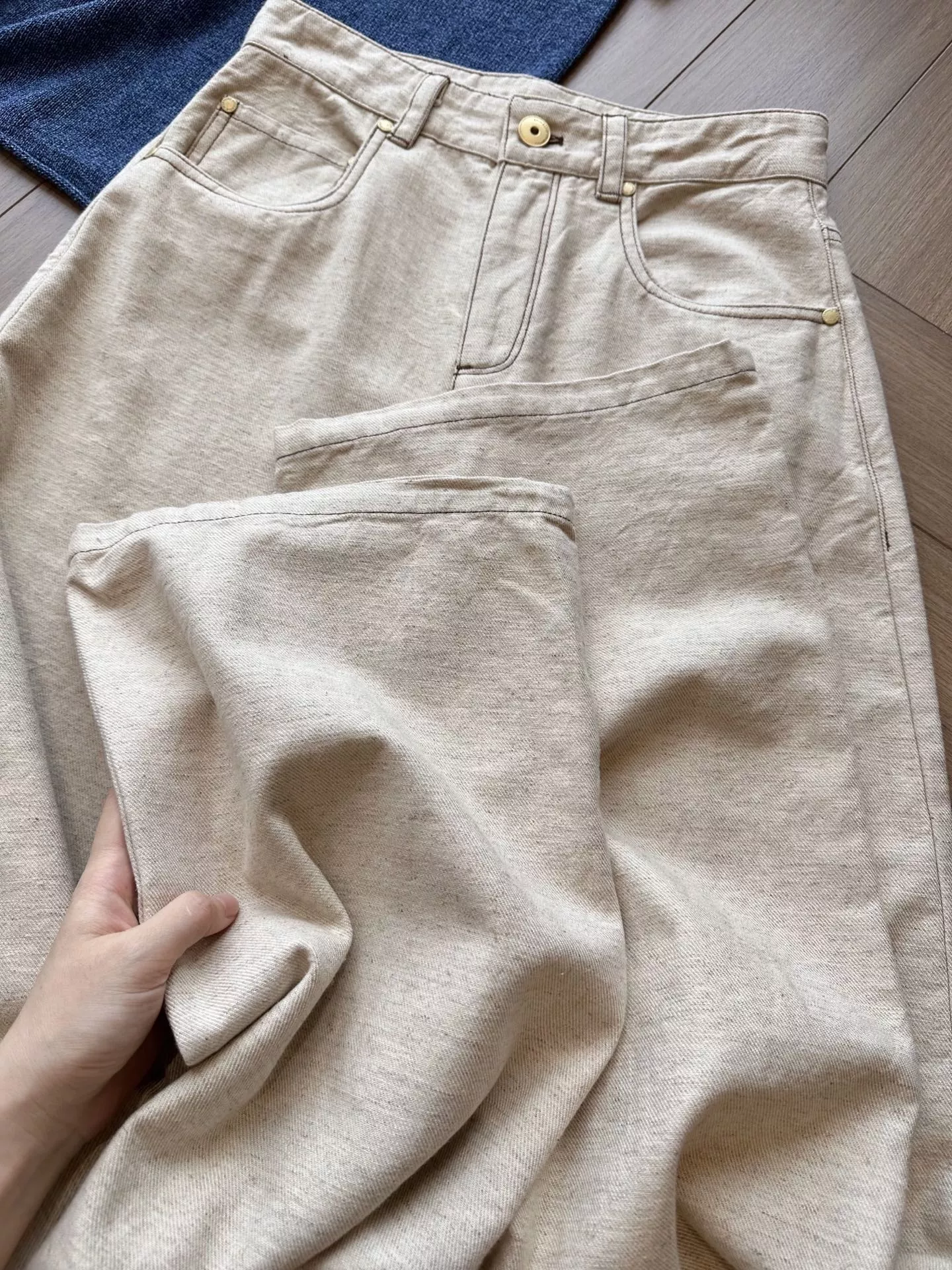 브루넬로쿠치넬리 오트밀 컬러 스트레이트 데님 팬츠 상세 이미지 32