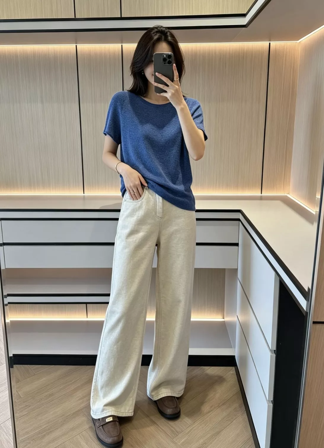 브루넬로쿠치넬리 오트밀 컬러 스트레이트 데님 팬츠 상세 이미지 71