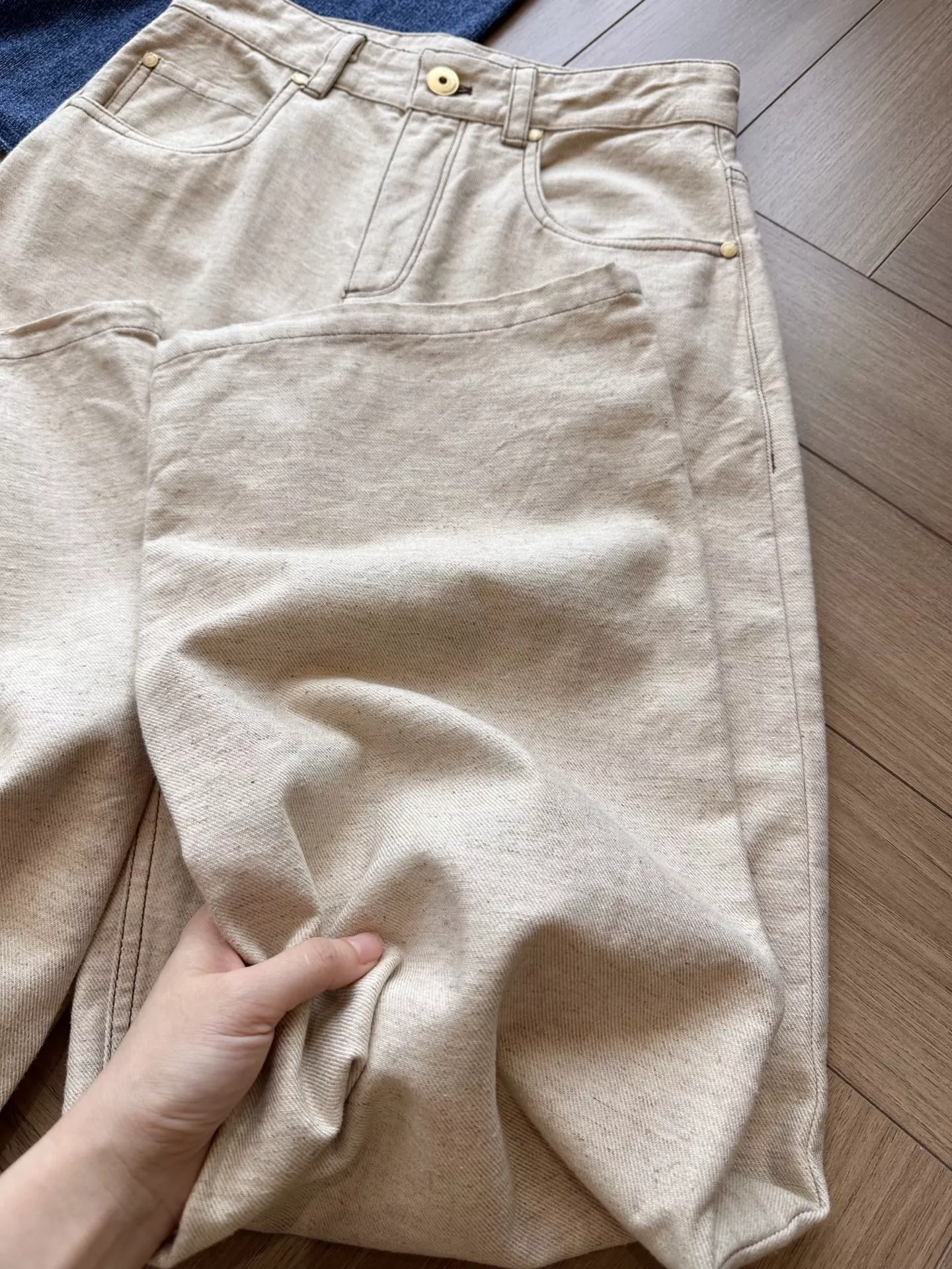 브루넬로쿠치넬리 오트밀 컬러 스트레이트 데님 팬츠 상세 이미지 31