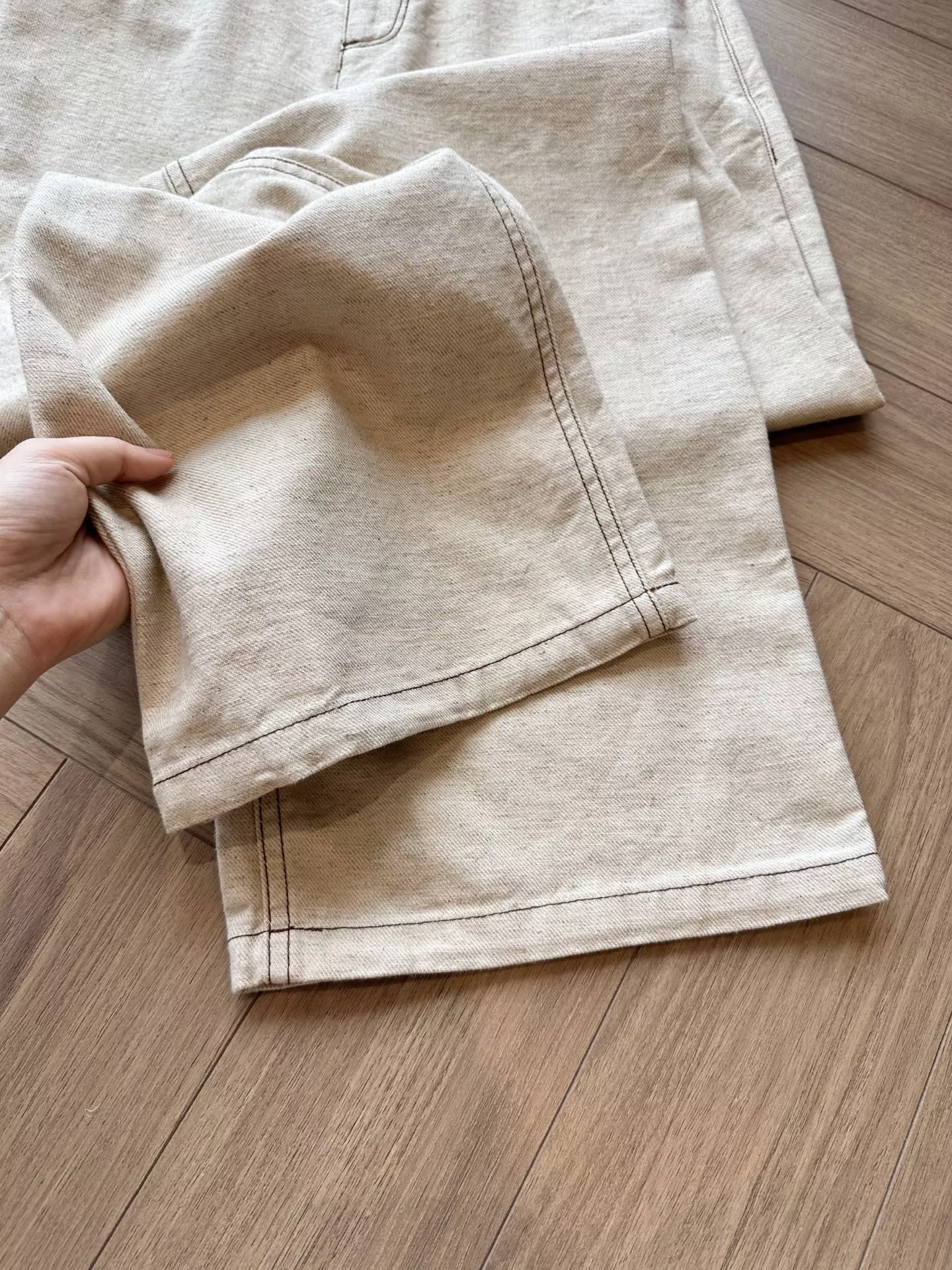 브루넬로쿠치넬리 오트밀 컬러 스트레이트 데님 팬츠 상세 이미지 33