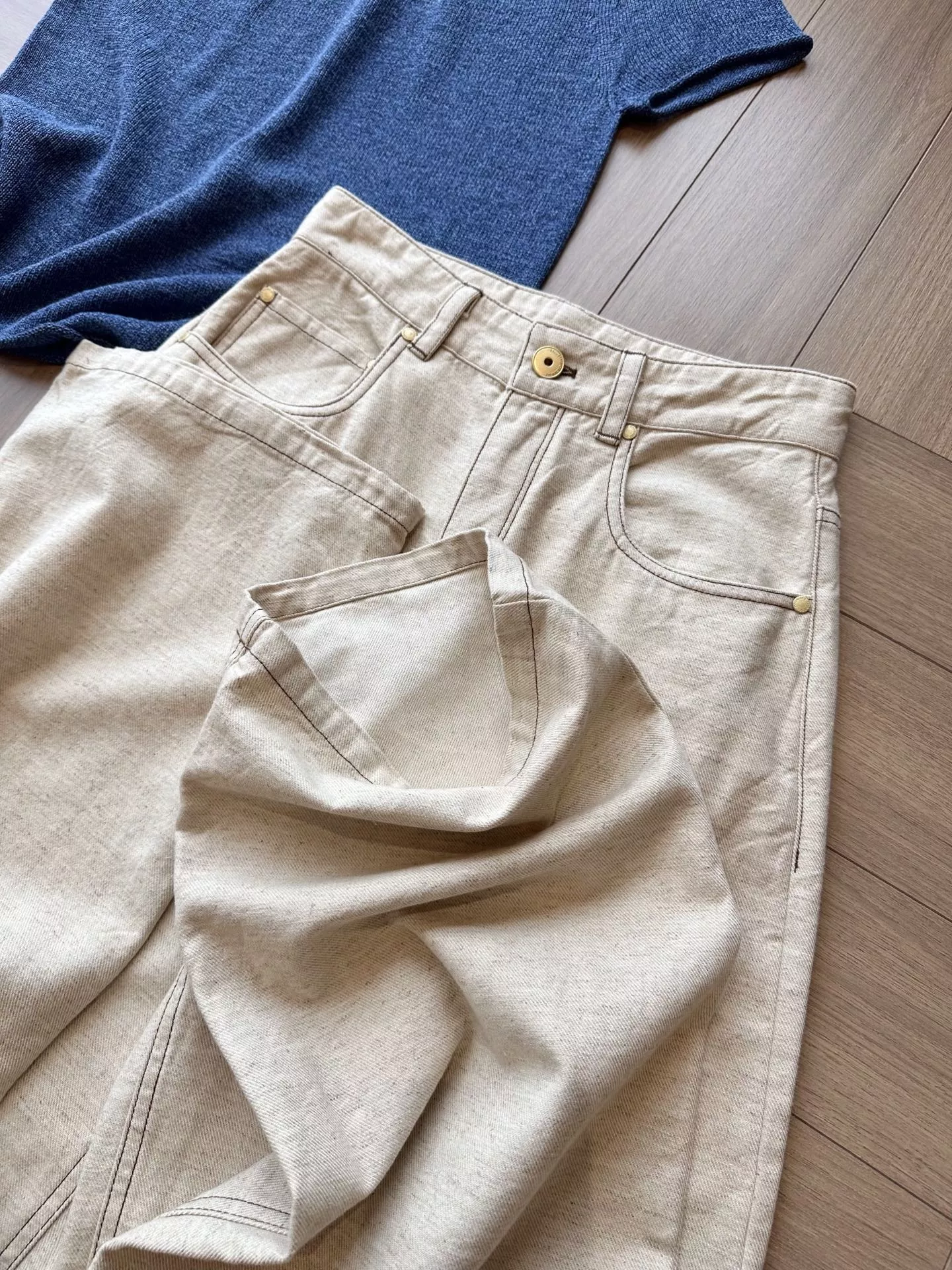 브루넬로쿠치넬리 오트밀 컬러 스트레이트 데님 팬츠 상세 이미지 28