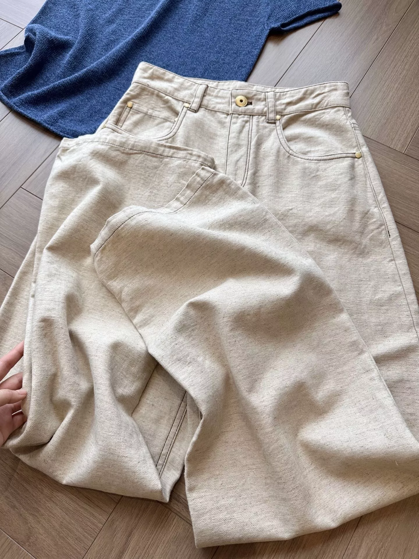 브루넬로쿠치넬리 오트밀 컬러 스트레이트 데님 팬츠 상세 이미지 30