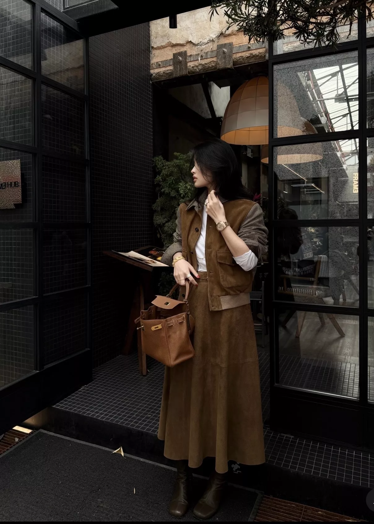 랄프로렌 반스웨이드 양가죽 미디 스커트 상세 이미지 14