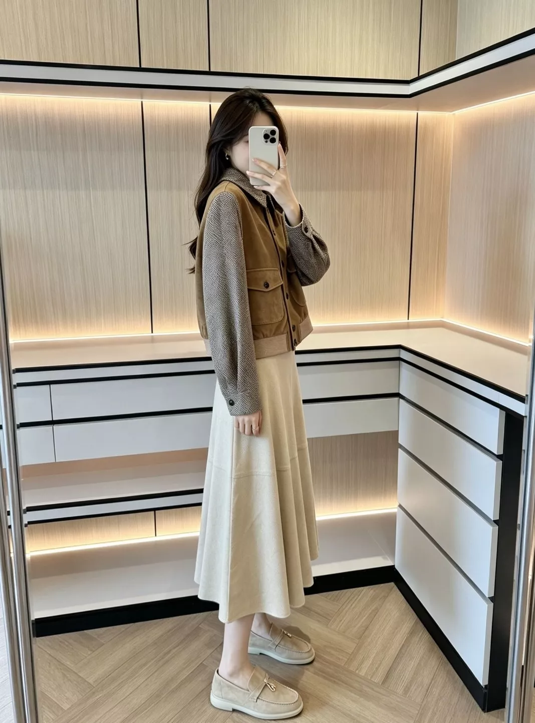 랄프로렌 반스웨이드 양가죽 미디 스커트 상세 이미지 88