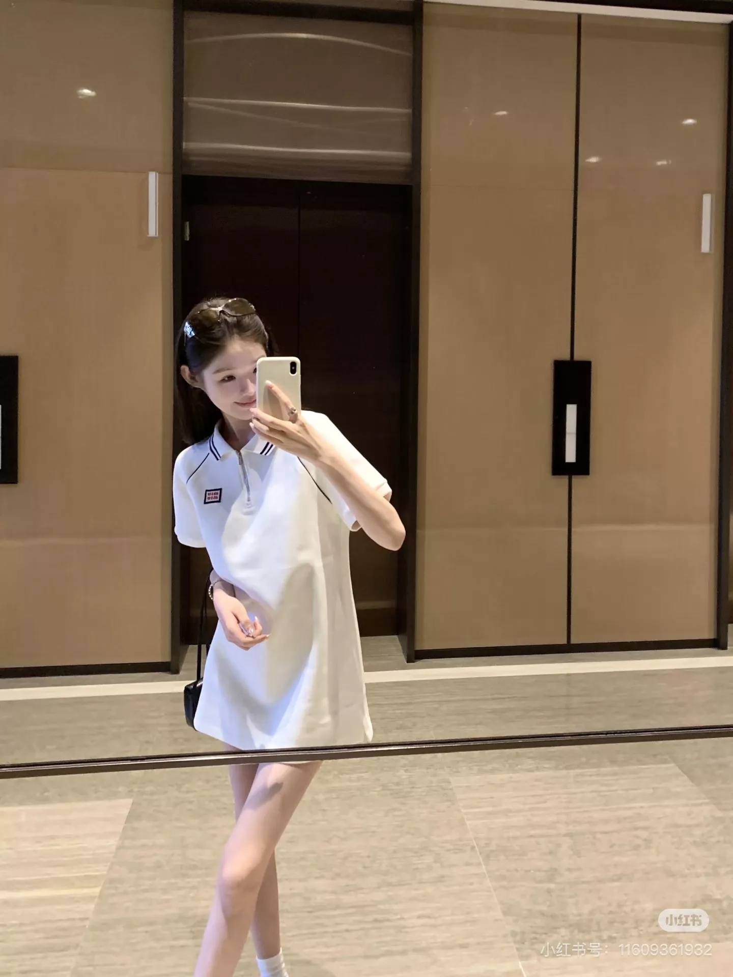 미우미우 반집업 카라 반소매 원피스 상세 이미지 20