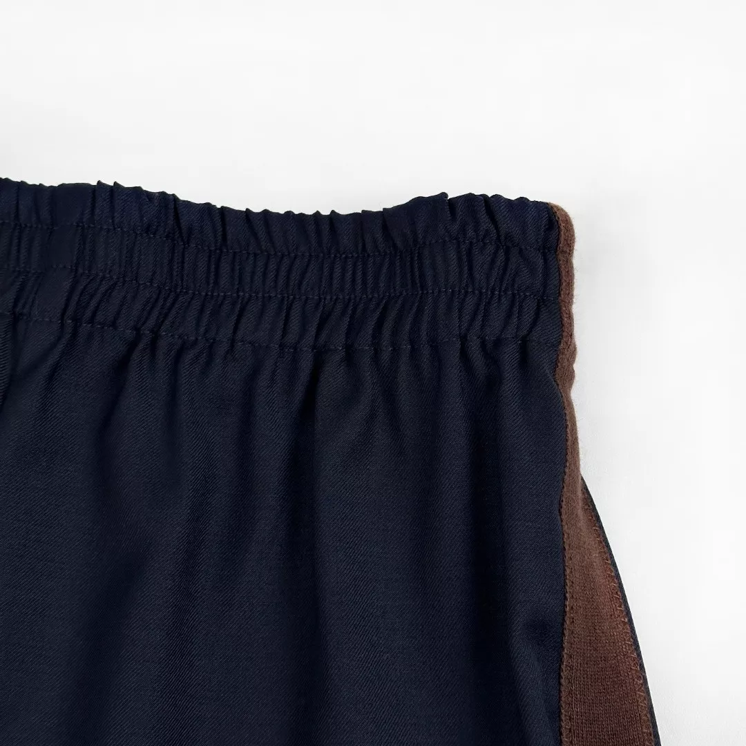 미우미우 빈티지 무드 트랙 재킷과 쇼츠 세트 상세 이미지 21