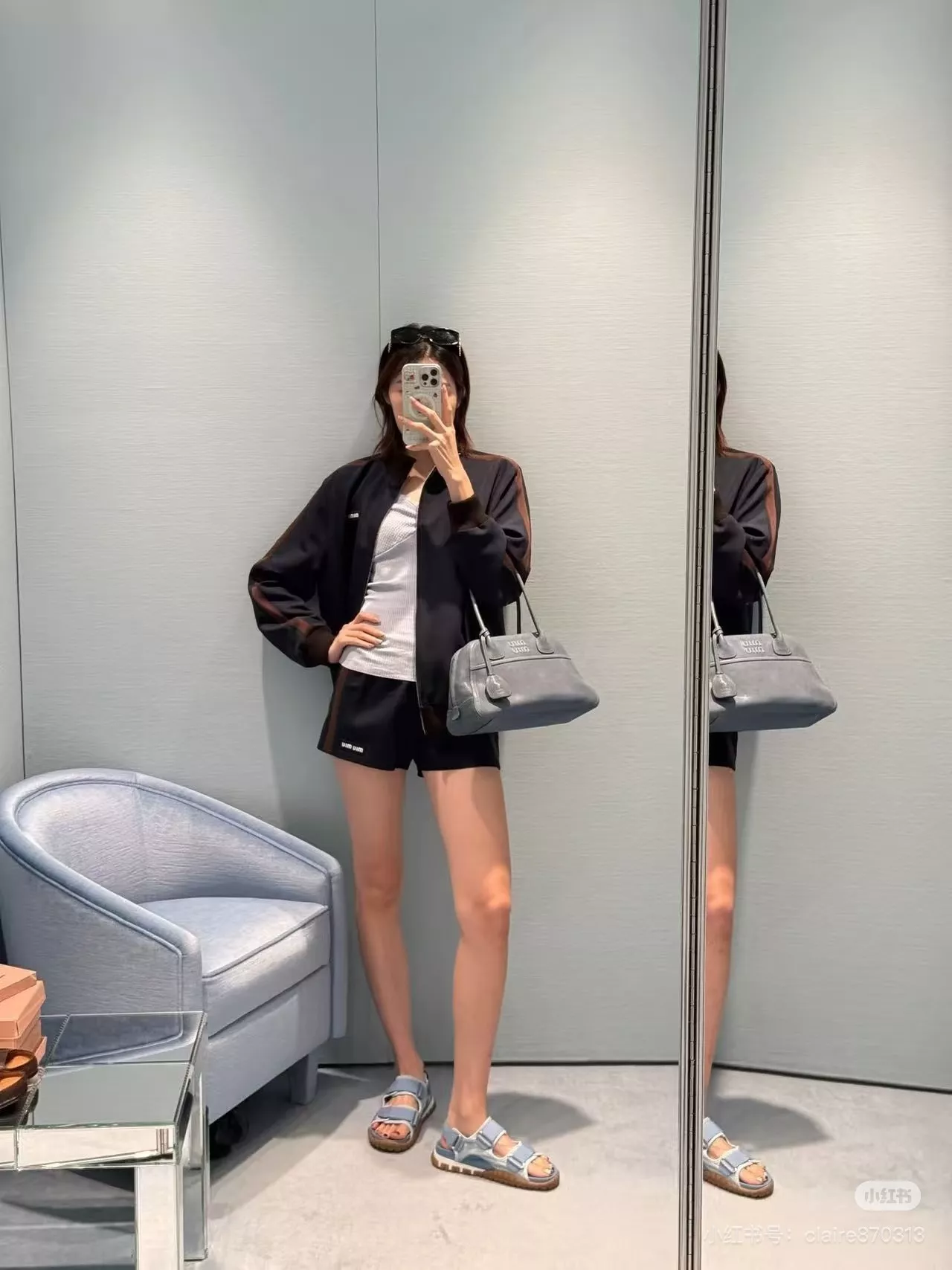 미우미우 빈티지 무드 트랙 재킷과 쇼츠 세트 상세 이미지 34