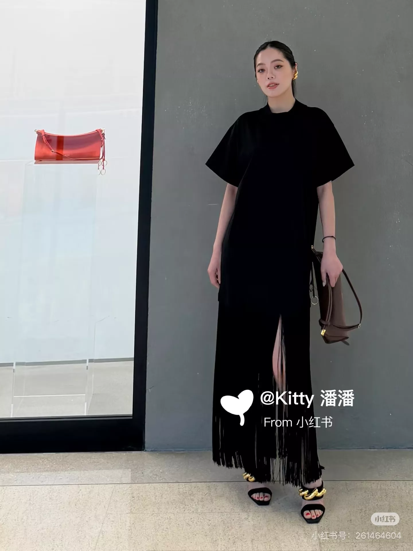 알라이아 프린지 디테일 반소매 원피스 상세 이미지 14