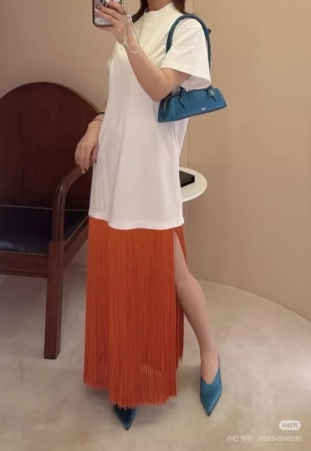 알라이아 태슬 디테일 반소매 원피스 상세 이미지 32