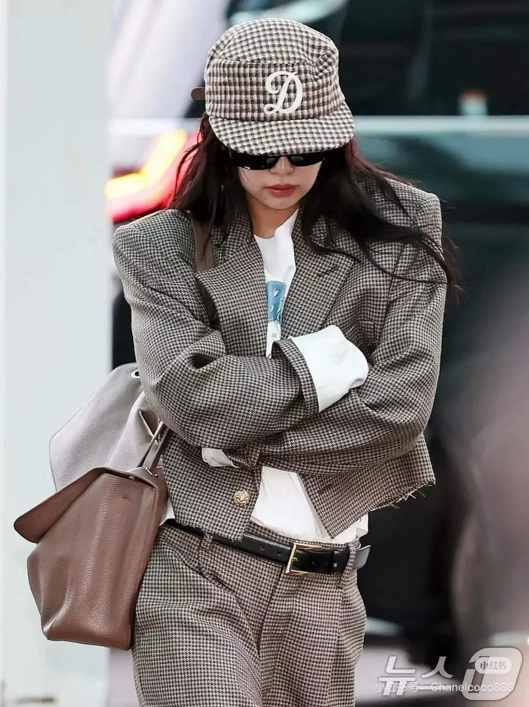 샤넬 천조 격자 패턴 쇼트 트위드 재킷 상세 이미지 28