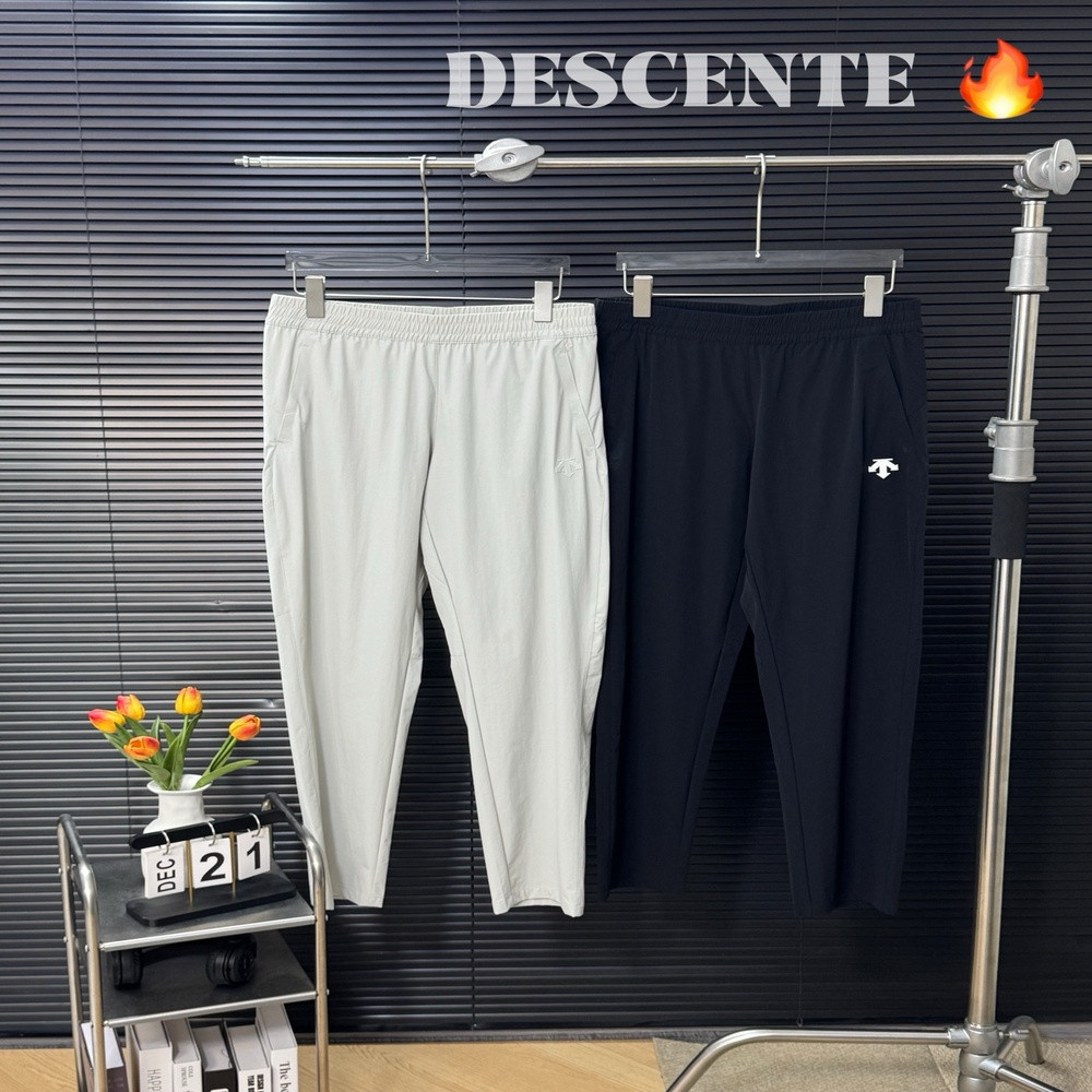데상트 립스탑 아웃도어 트레이닝 팬츠