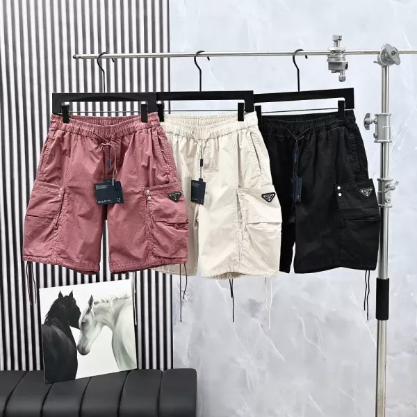 프라다 멀티 포켓 기능성 카고 하프 팬츠