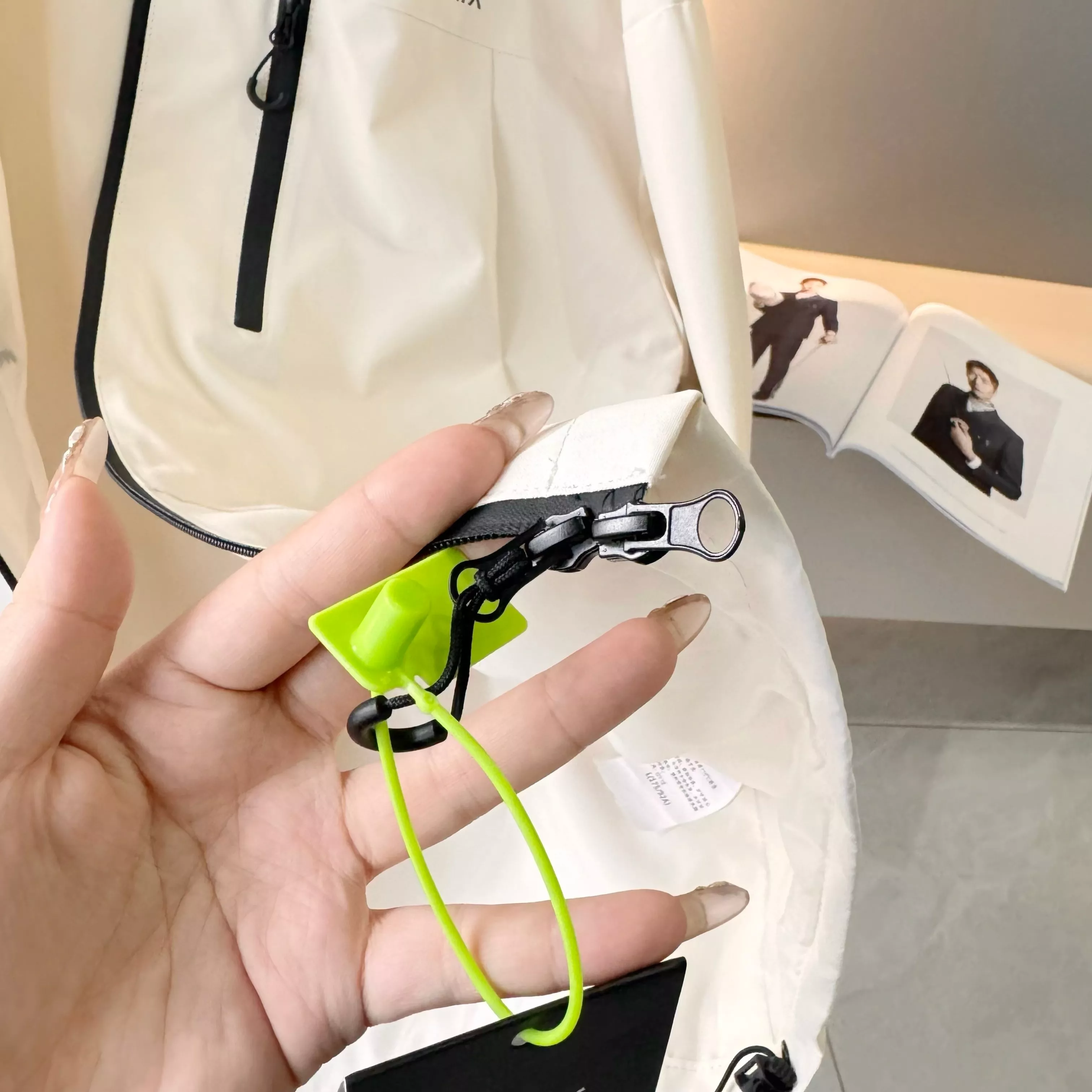 아크테릭스 기능성 집업 재킷 상세 이미지 18