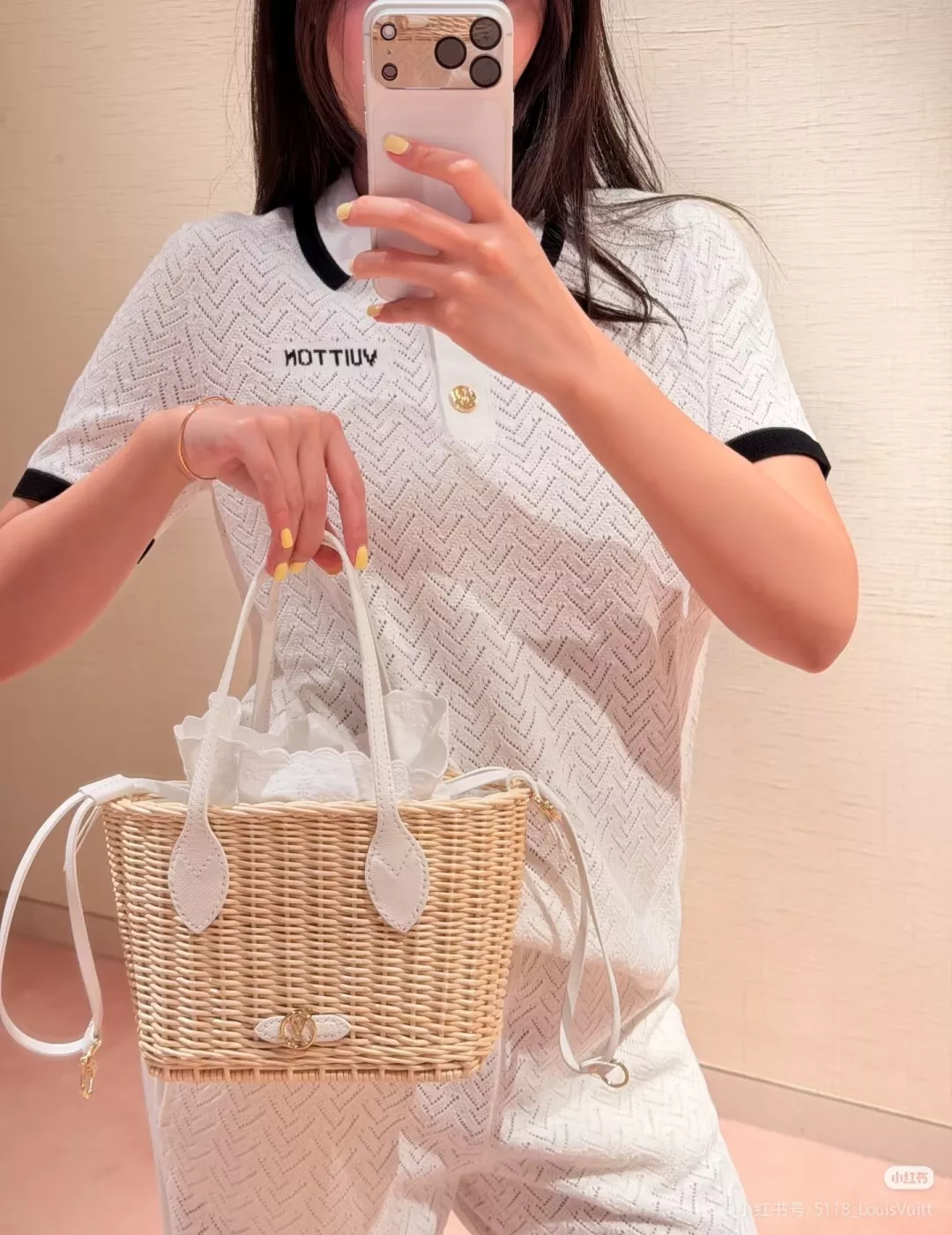 루이비통 자카드 다이아 패턴 반소매 니트 상세 이미지 18