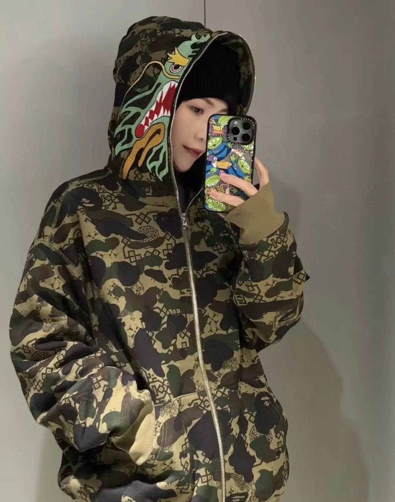 베이프 카모 패턴 샤크 후드 티셔츠 상세 이미지 33