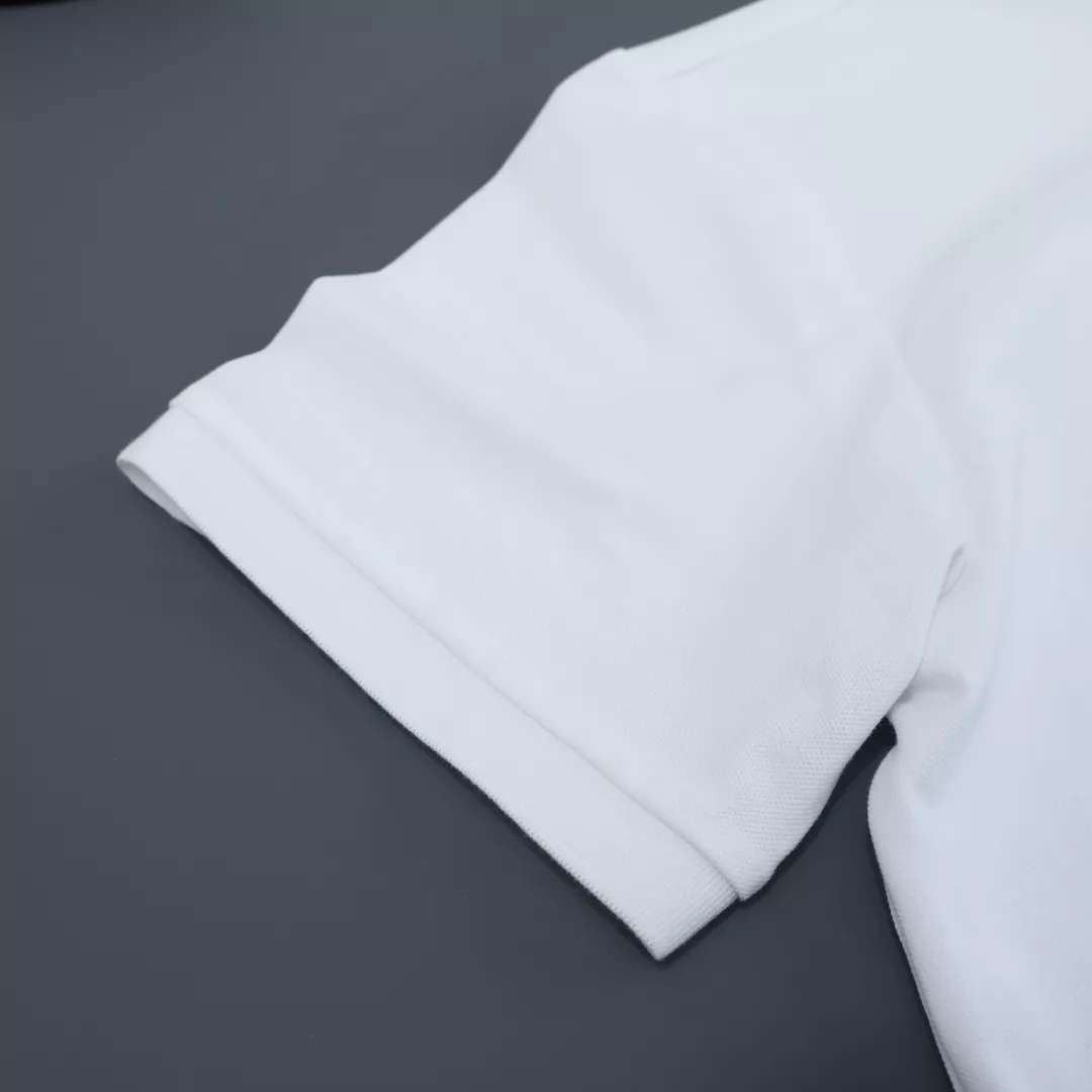 톰브라운 자수 로고 반소매 카라 티셔츠 상세 이미지 6