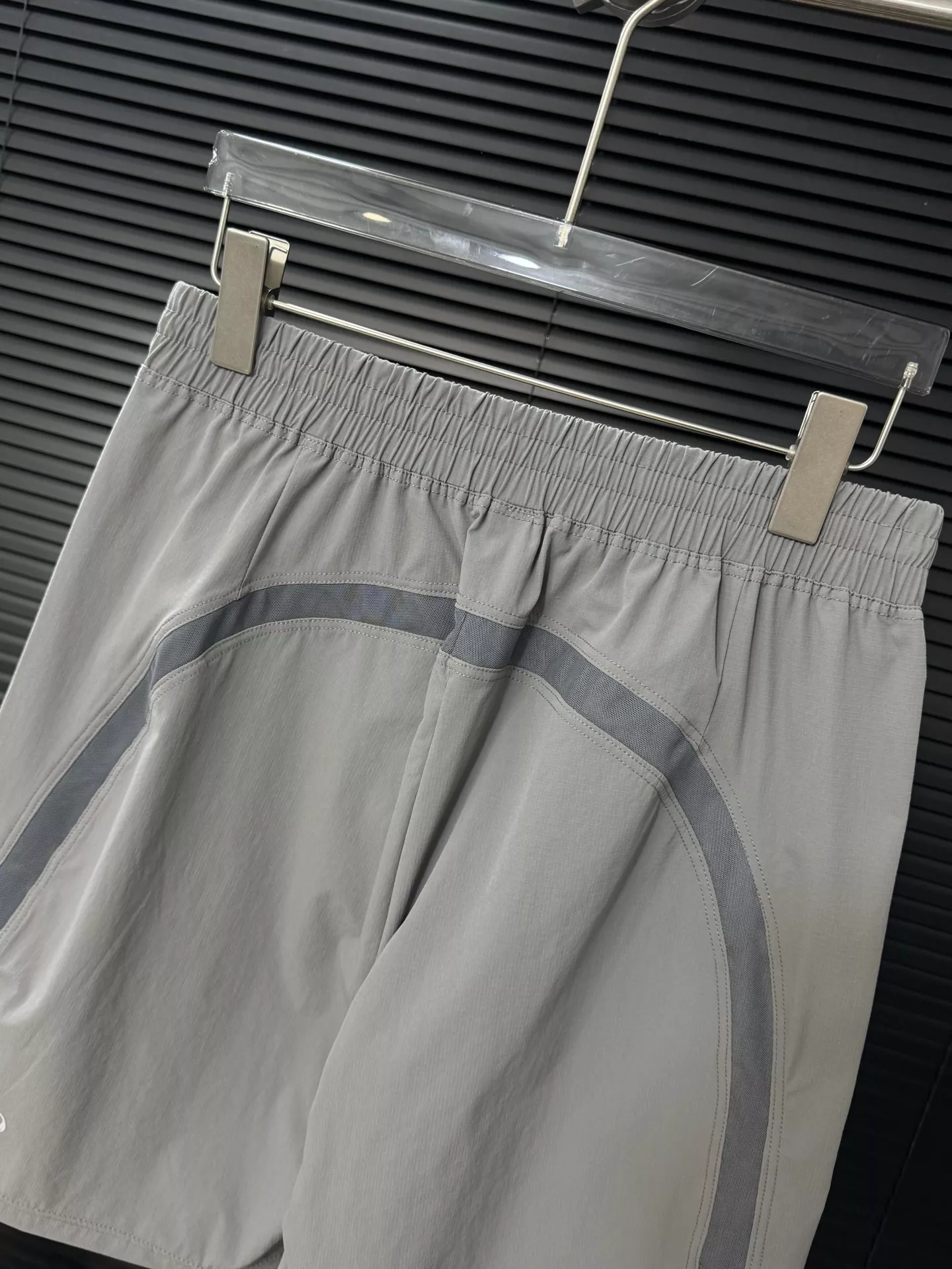 룰루레몬 남성용 기능성 하프 팬츠 상세 이미지 8