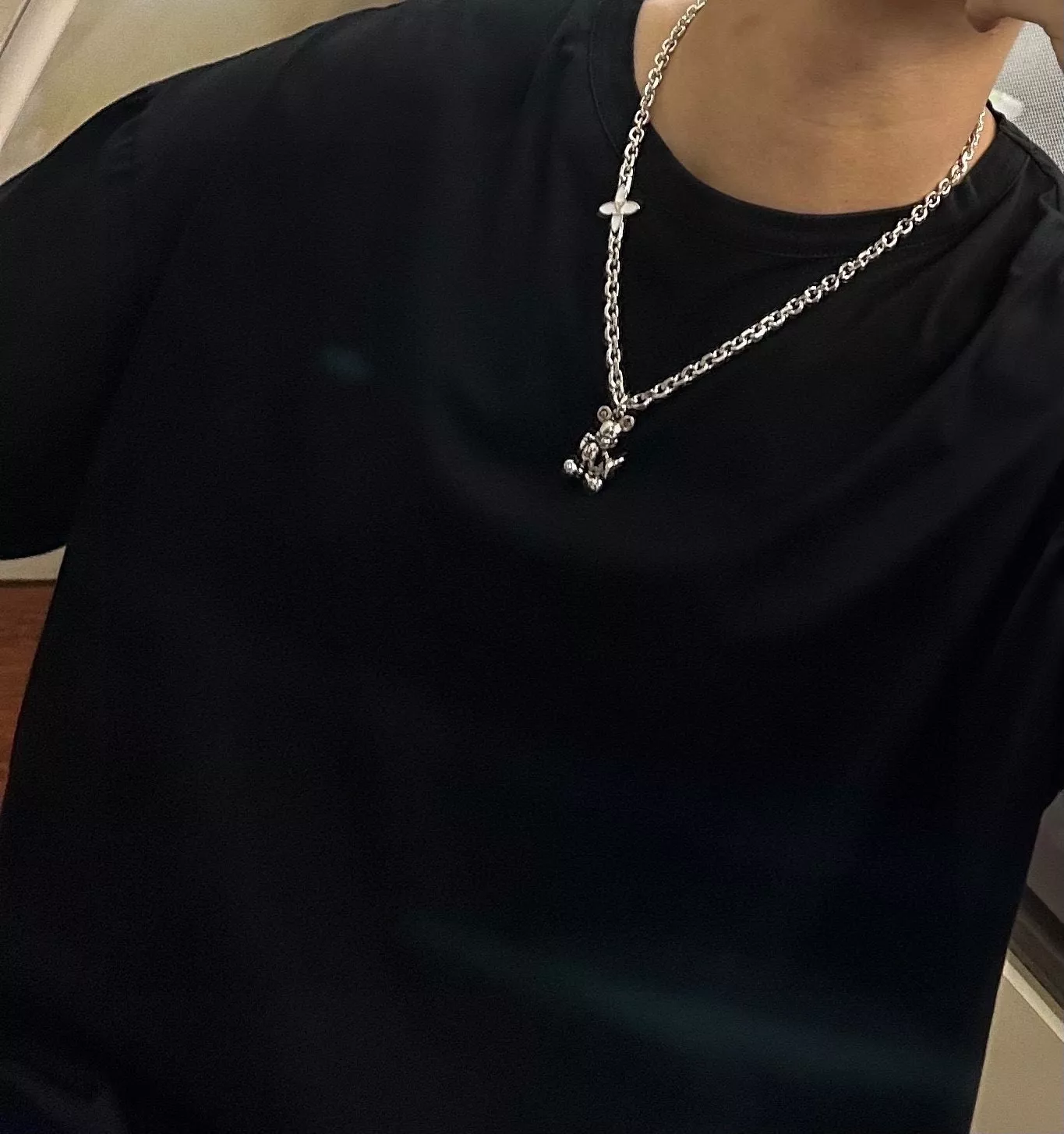 루이비통 빈티지 무드 체인 목걸이 상세 이미지 4