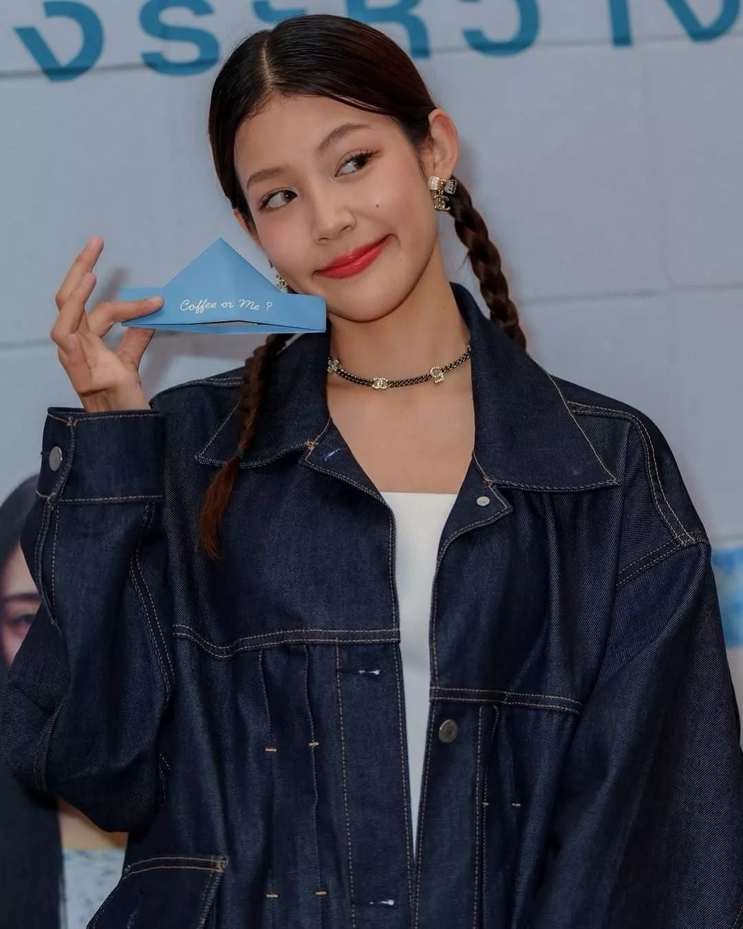 샤넬 투명 리본 드롭 이어링 상세 이미지 9