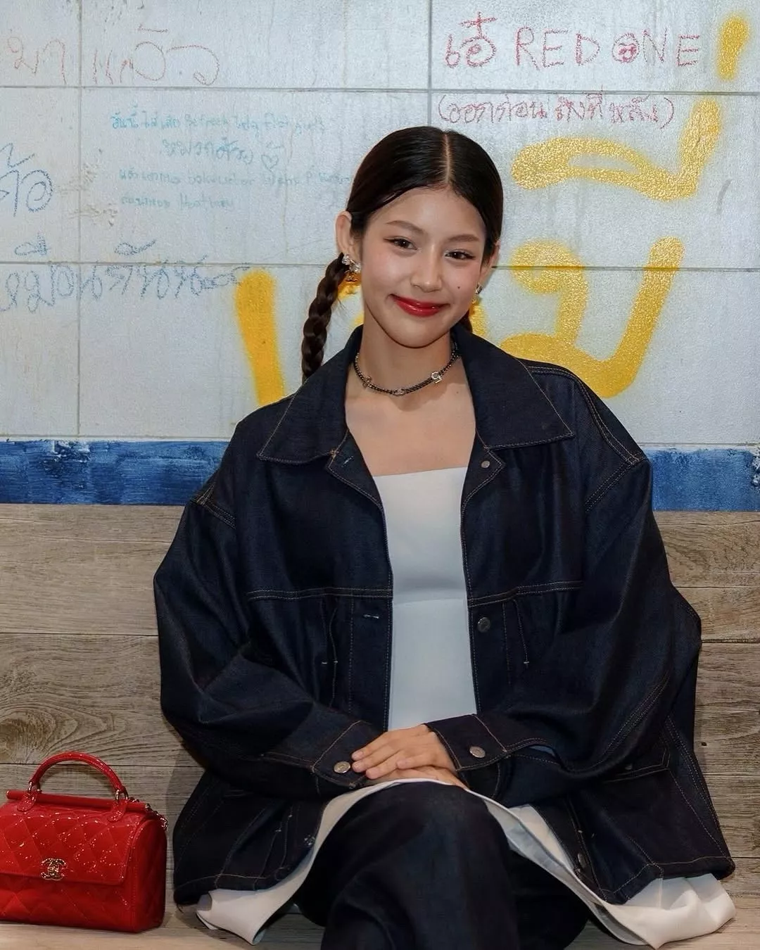 샤넬 투명 리본 드롭 이어링 상세 이미지 23