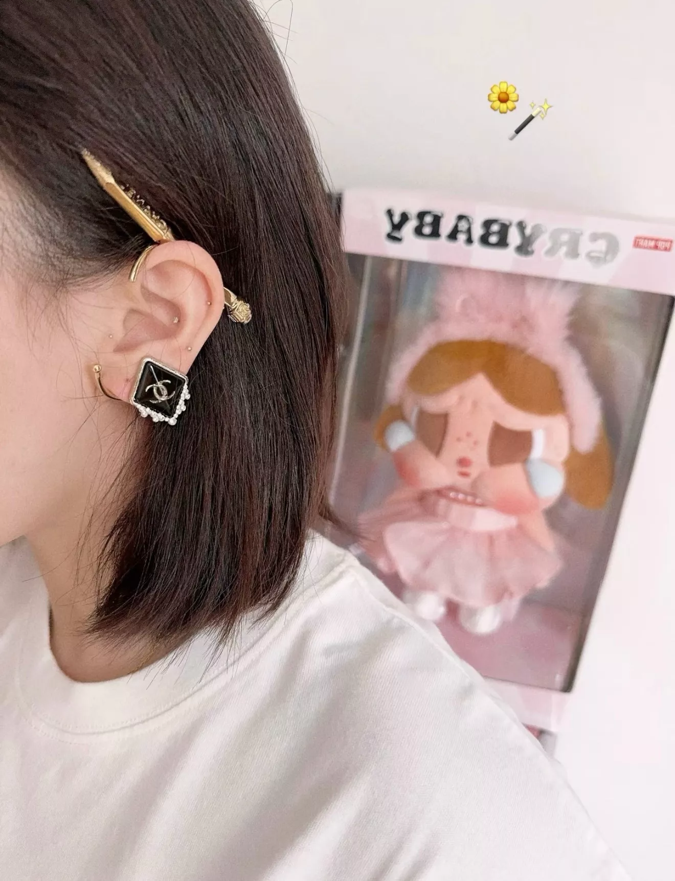 샤넬 펜슬 모티브 이어행어 귀걸이 상세 이미지 16