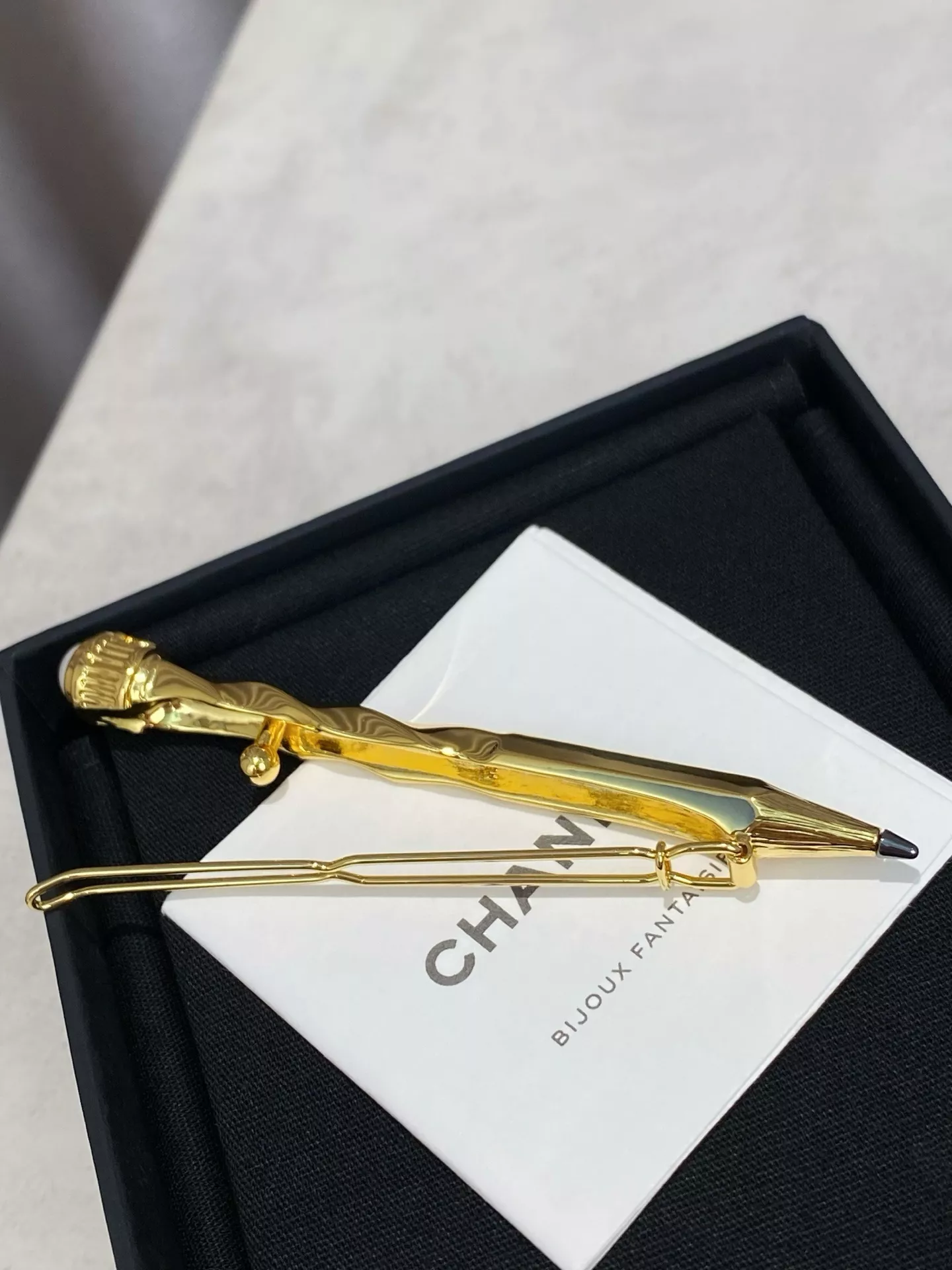 샤넬 연필 모티브 헤어핀 겸 브로치 상세 이미지 6